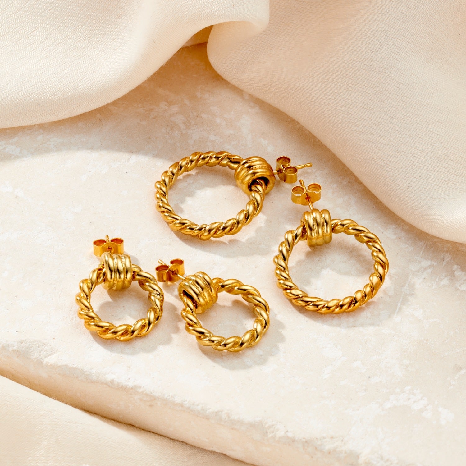 Tether Hoop Large Gold Stud Earrings