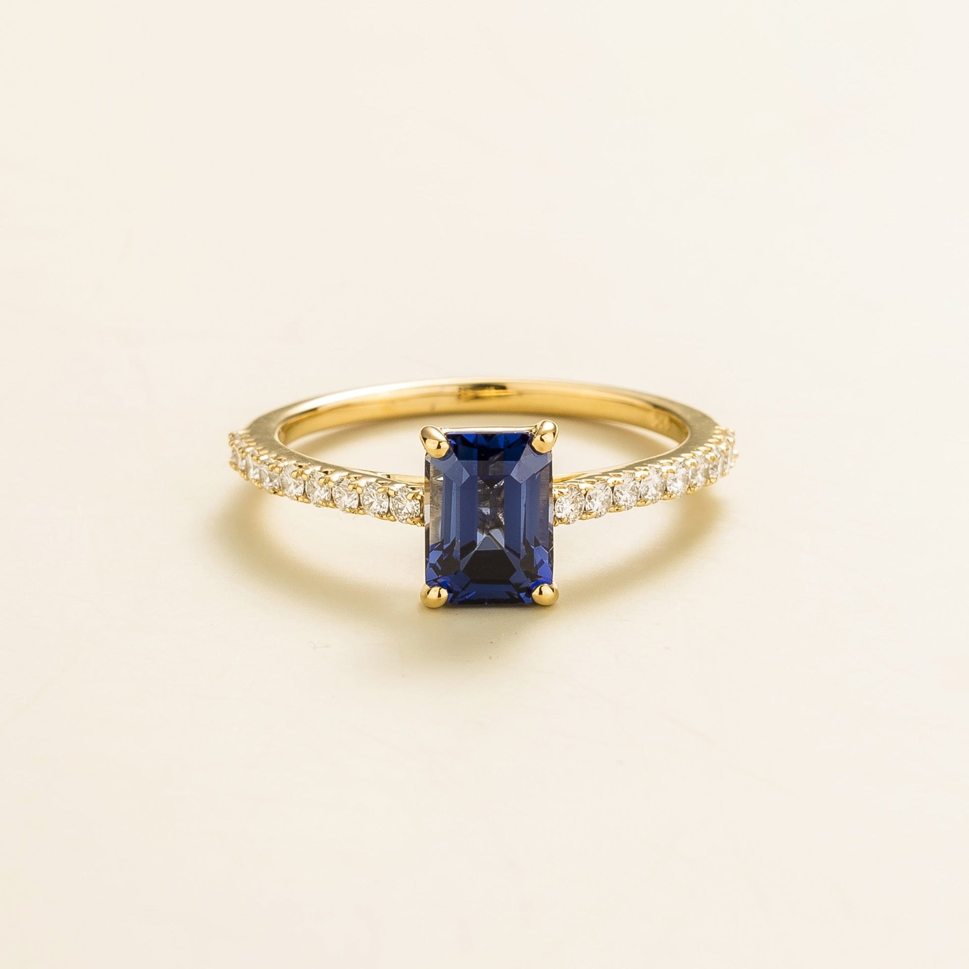 Thamani Gold Ring Royal Blue Sapphire & Diamond