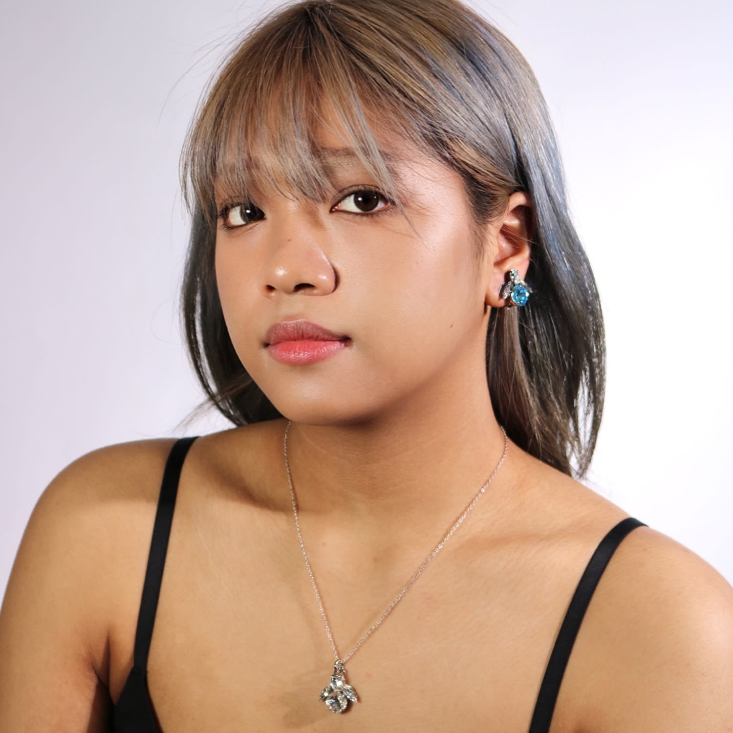 The Baby Blue Bee Earrings In Platinum - Pierced