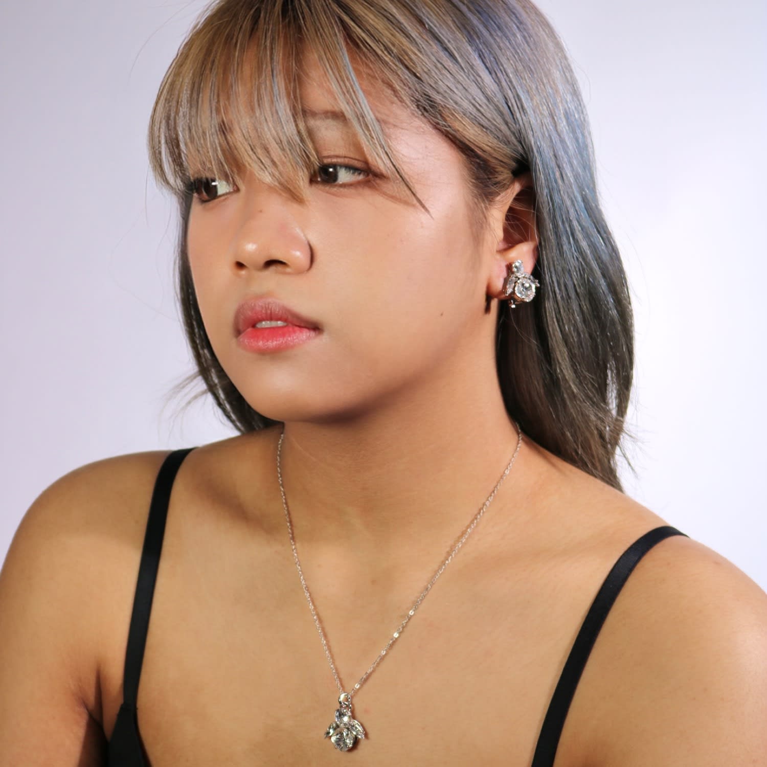 The Baby Clear Bee Earrings In Platinum - Clip