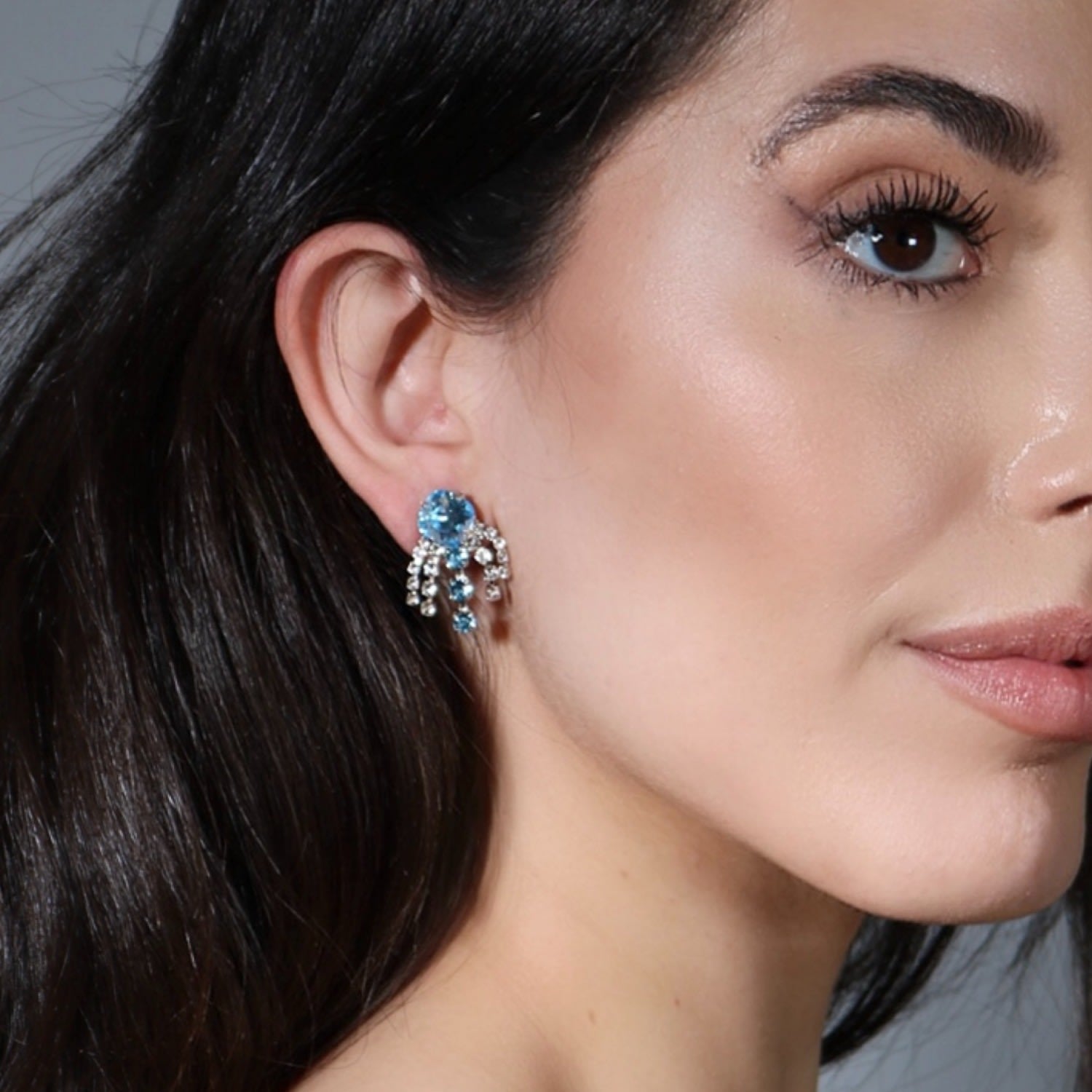 The Blue Sparkler In Platinum