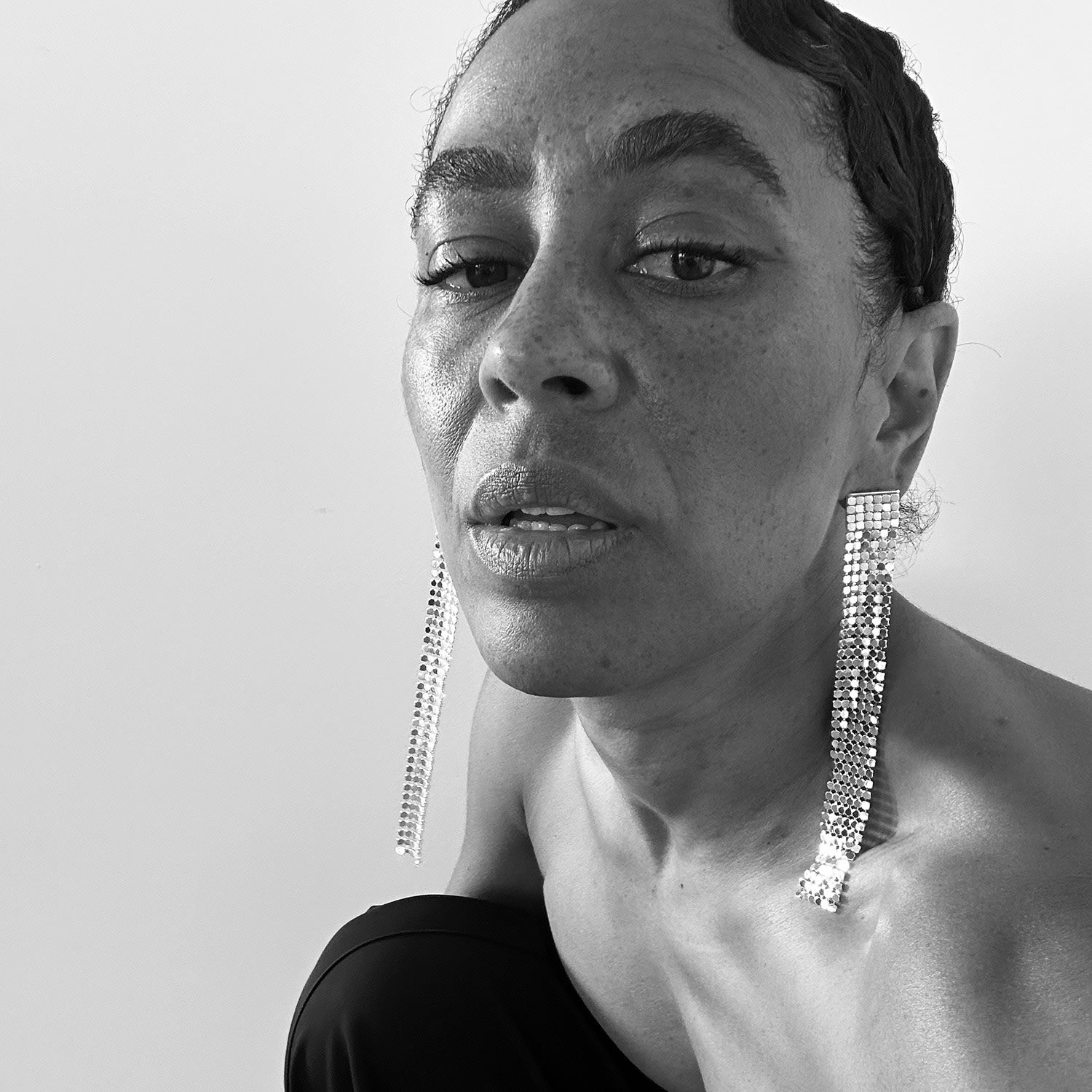 The Caress Earrings – Silver