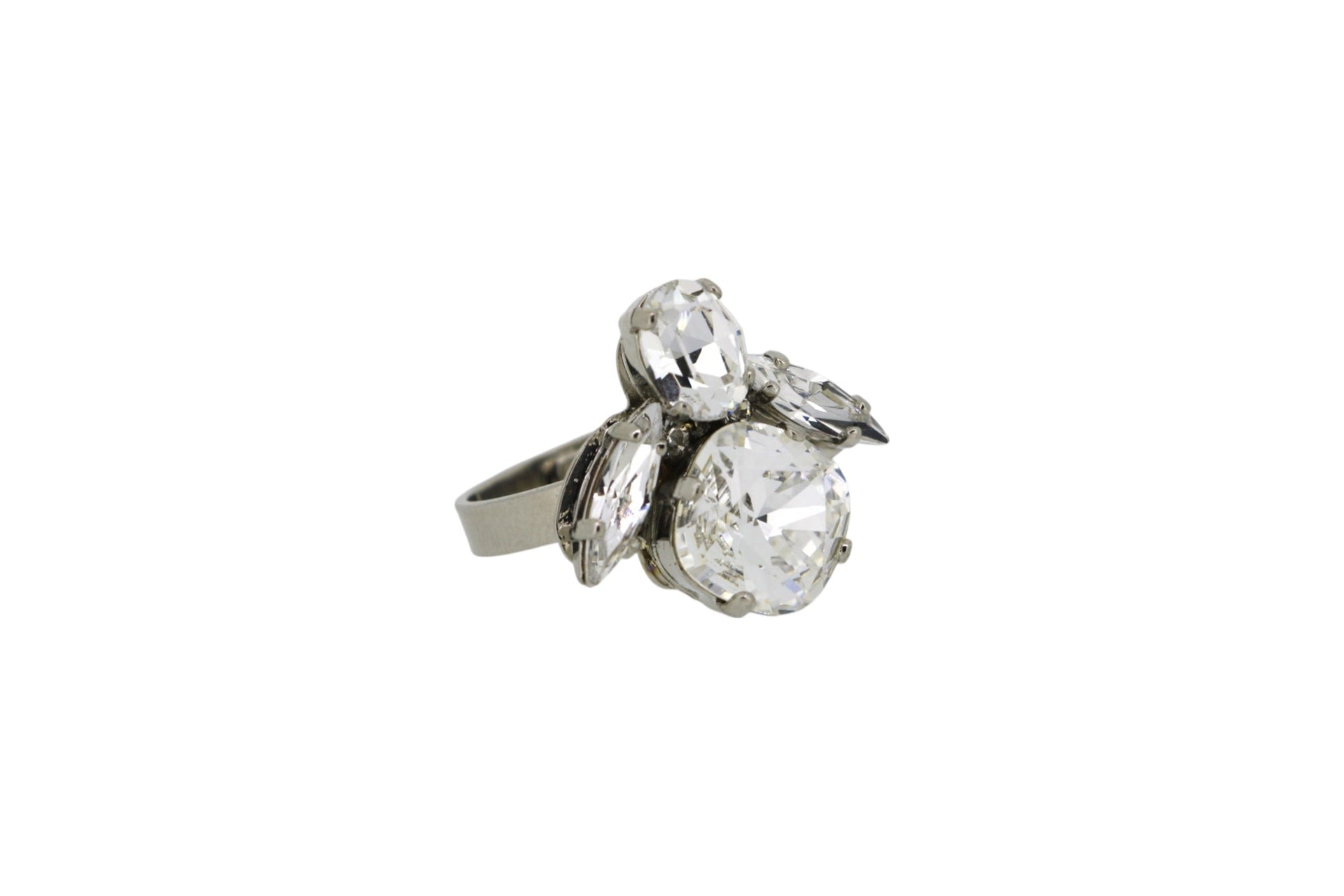 The Clear Bee Ring In Platinum