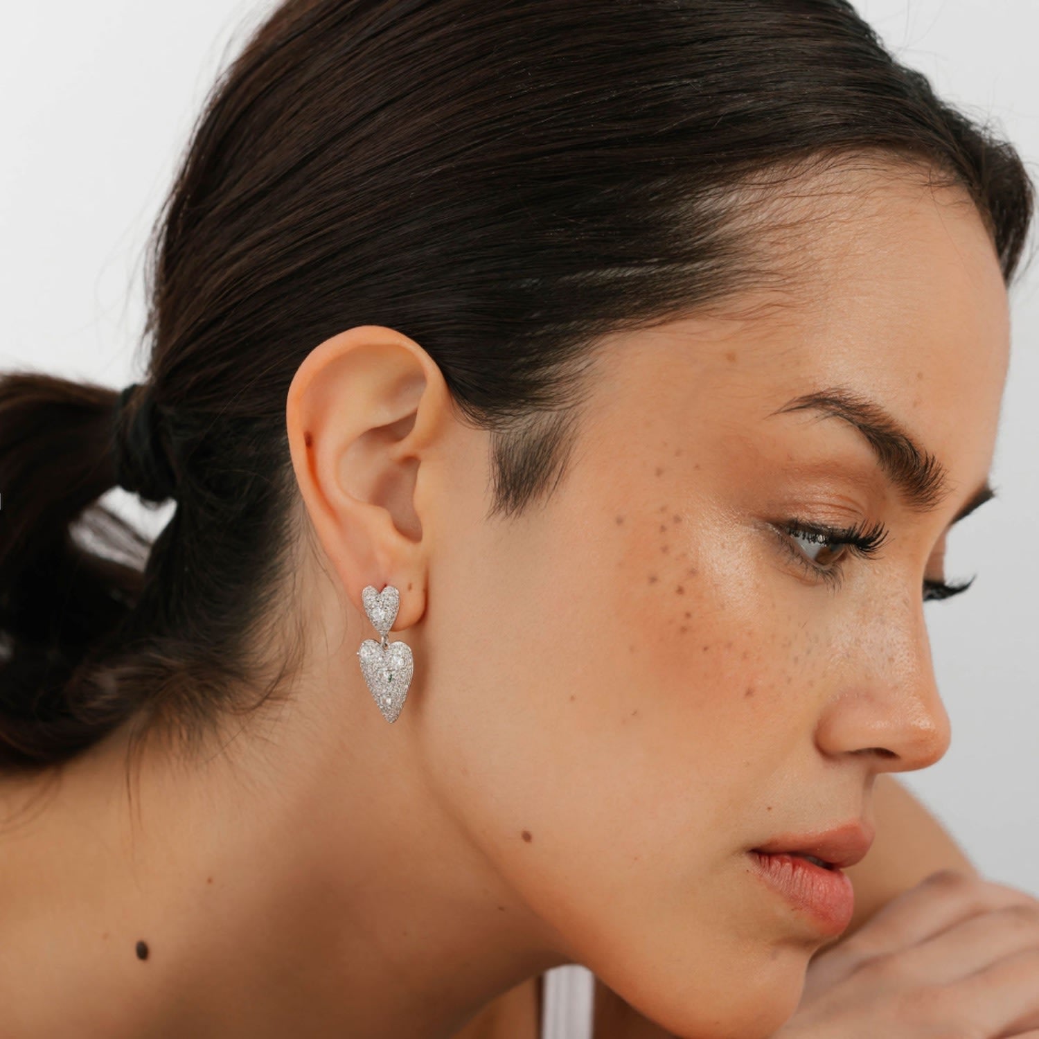 The Cupid Drop Hoop | Platinum