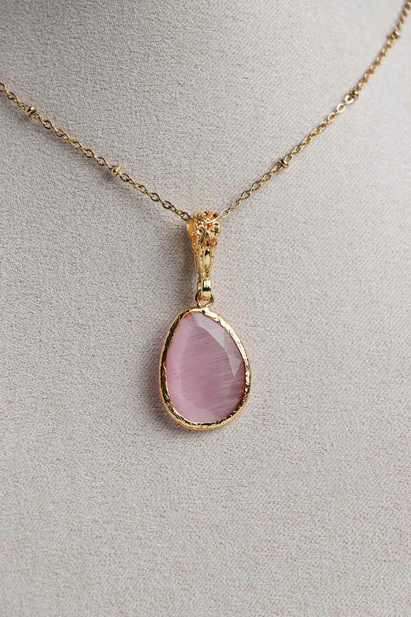 The Droplet Necklace Pink
