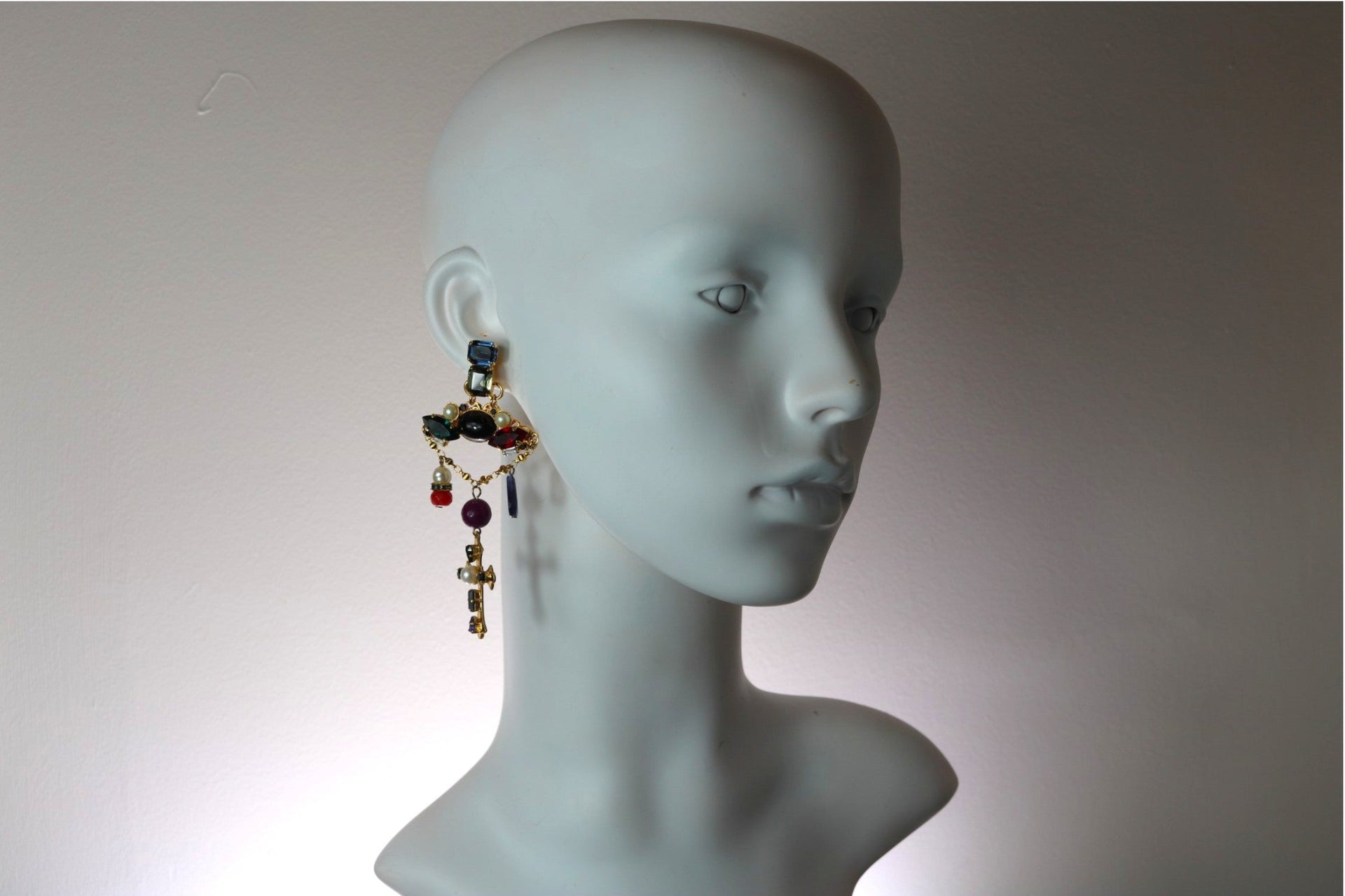 The Hanging Garland Earrings - Pierced