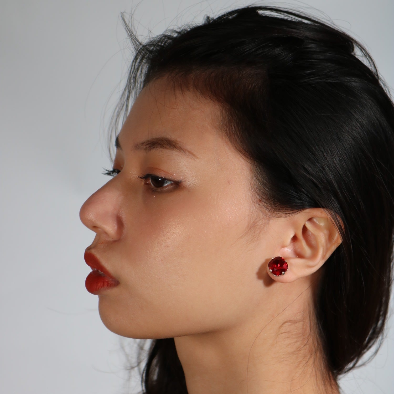 The Large Red Stud In Platinum