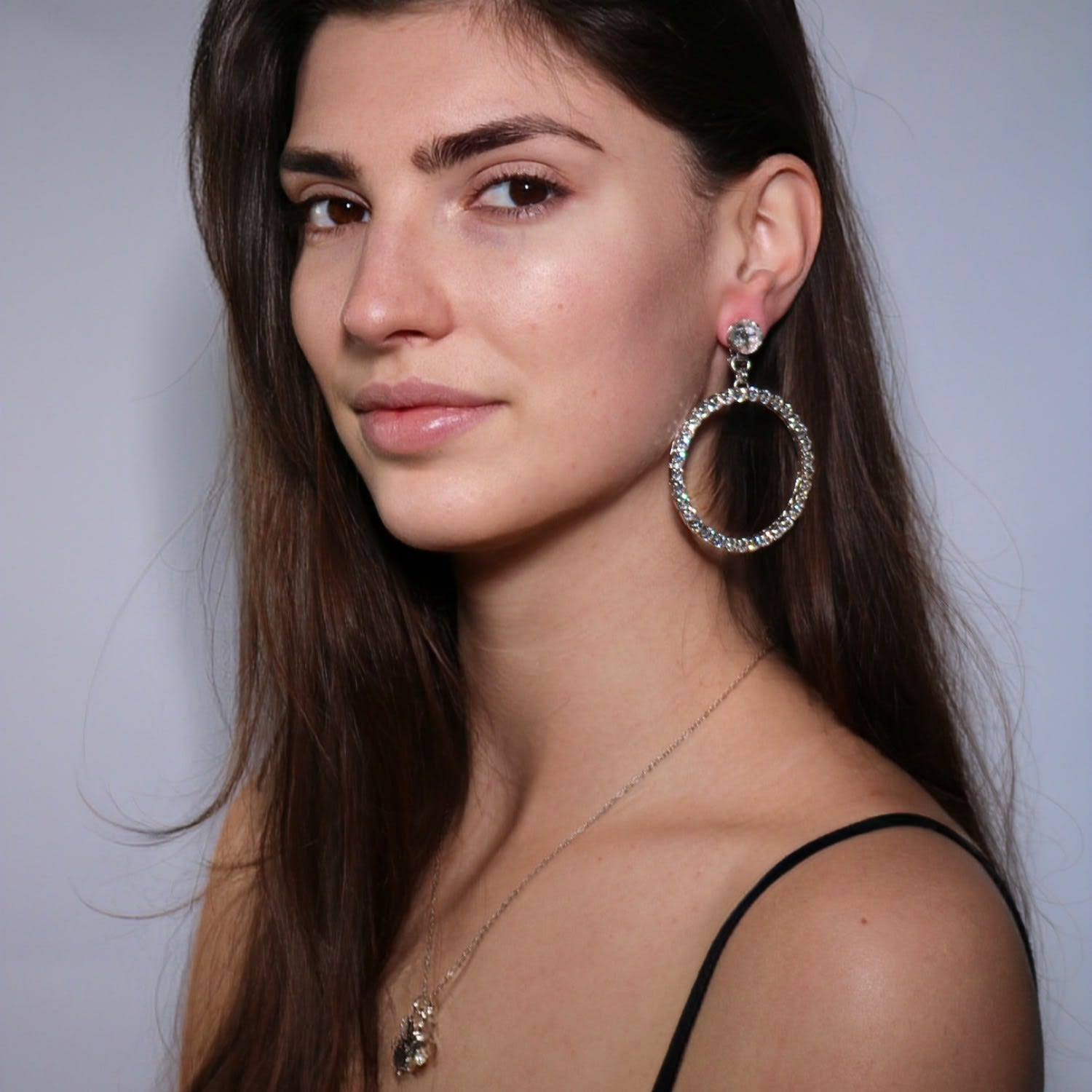 The Medium Clear Hoop Earrings In Platinum - Clip