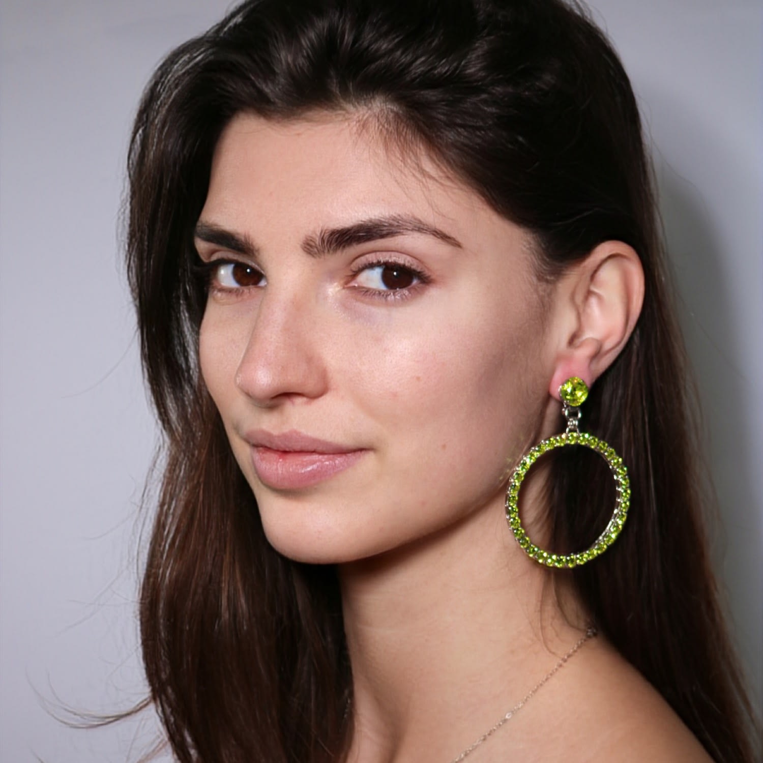 The Medium Green Hoop Earrings In Platinum - Pierced