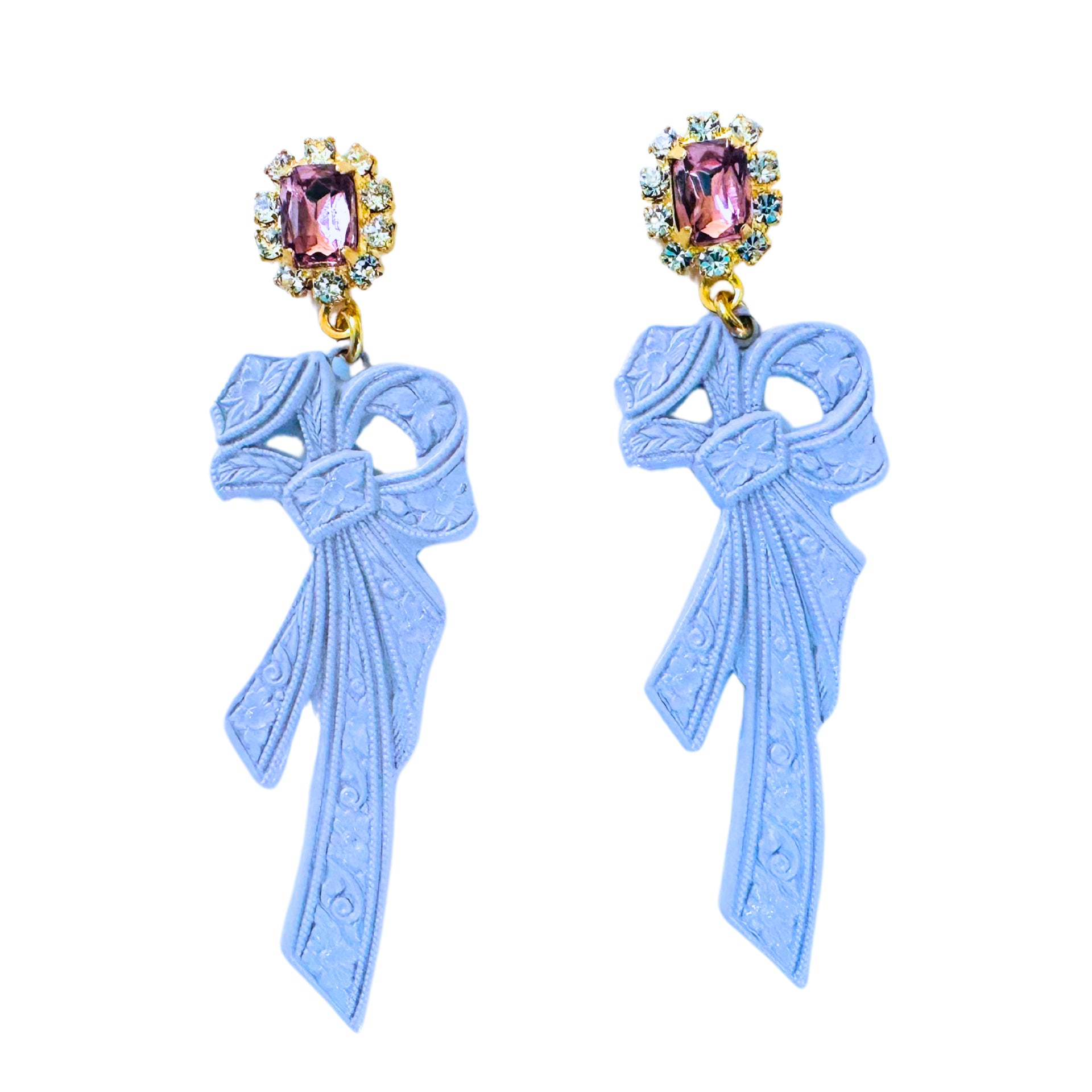The Pink Reef Hand-Painted Retro Bow In Lavender