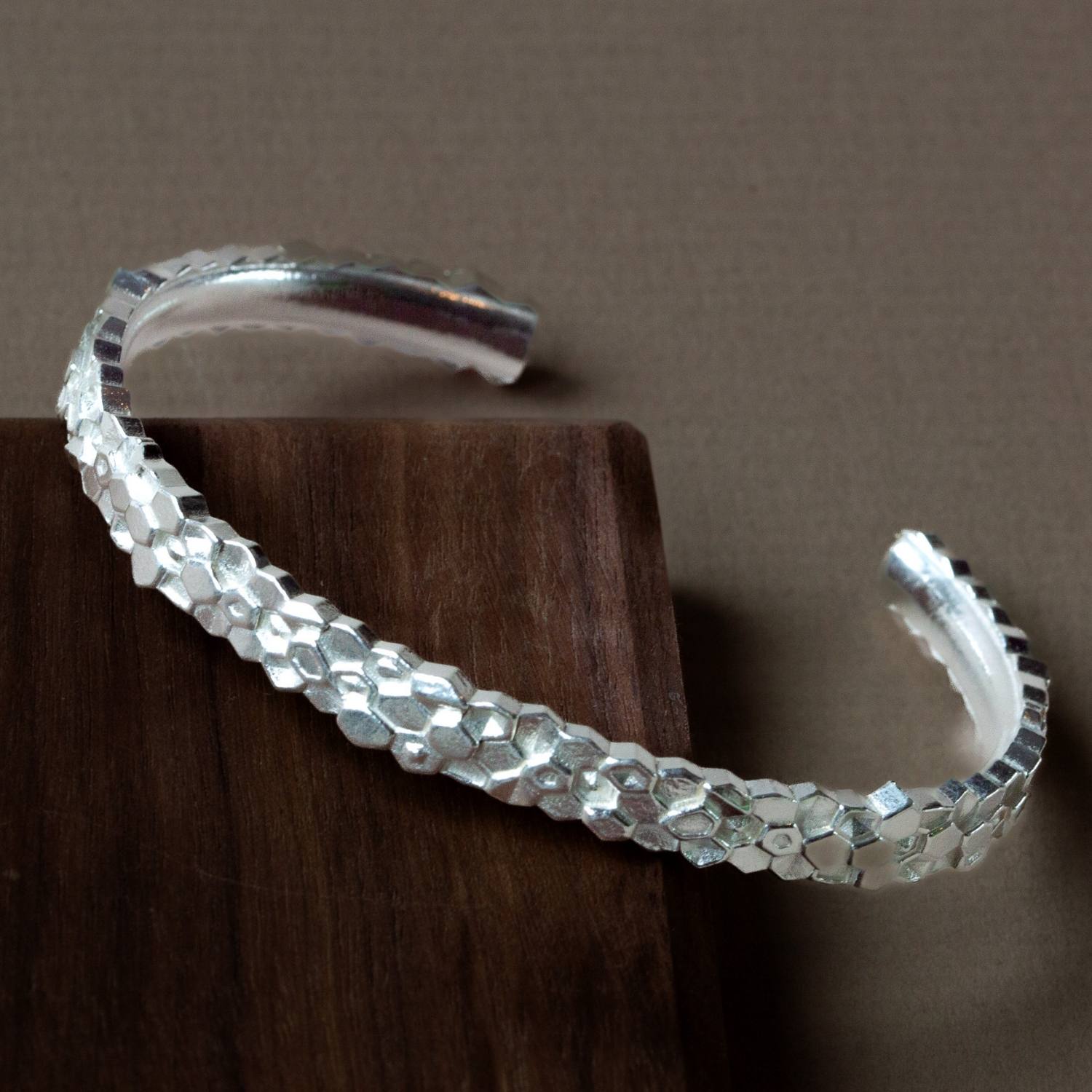 The Silver Artemis Bangle