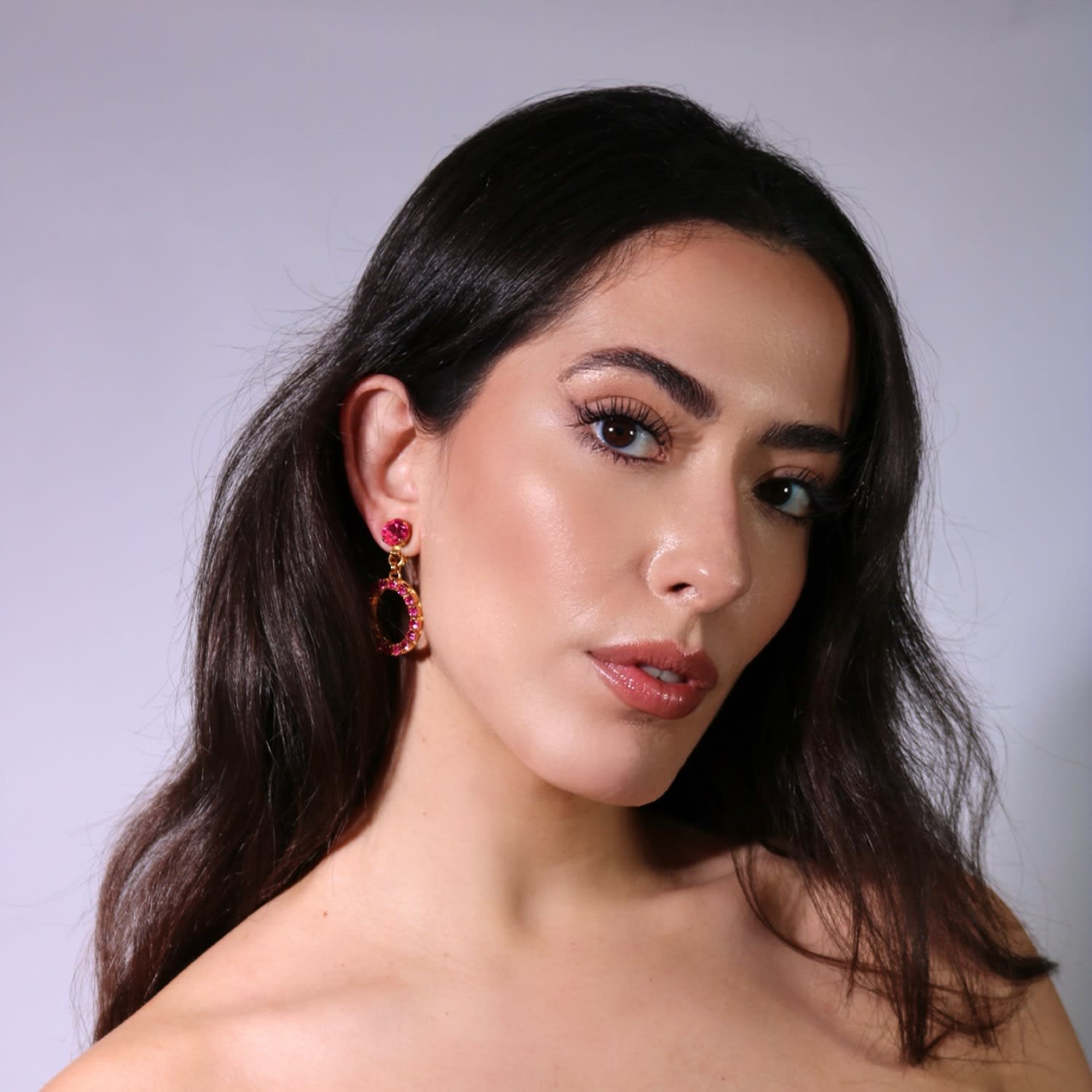 The Small Pink Hoop Earrings In Gold - Clip