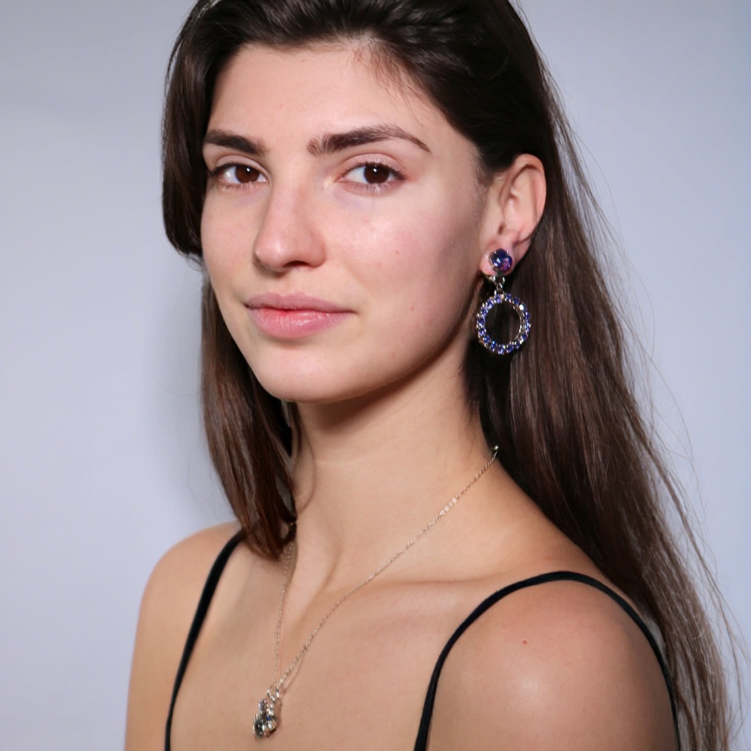 The Small Purple Hoop Earrings In Platinum - Pierced