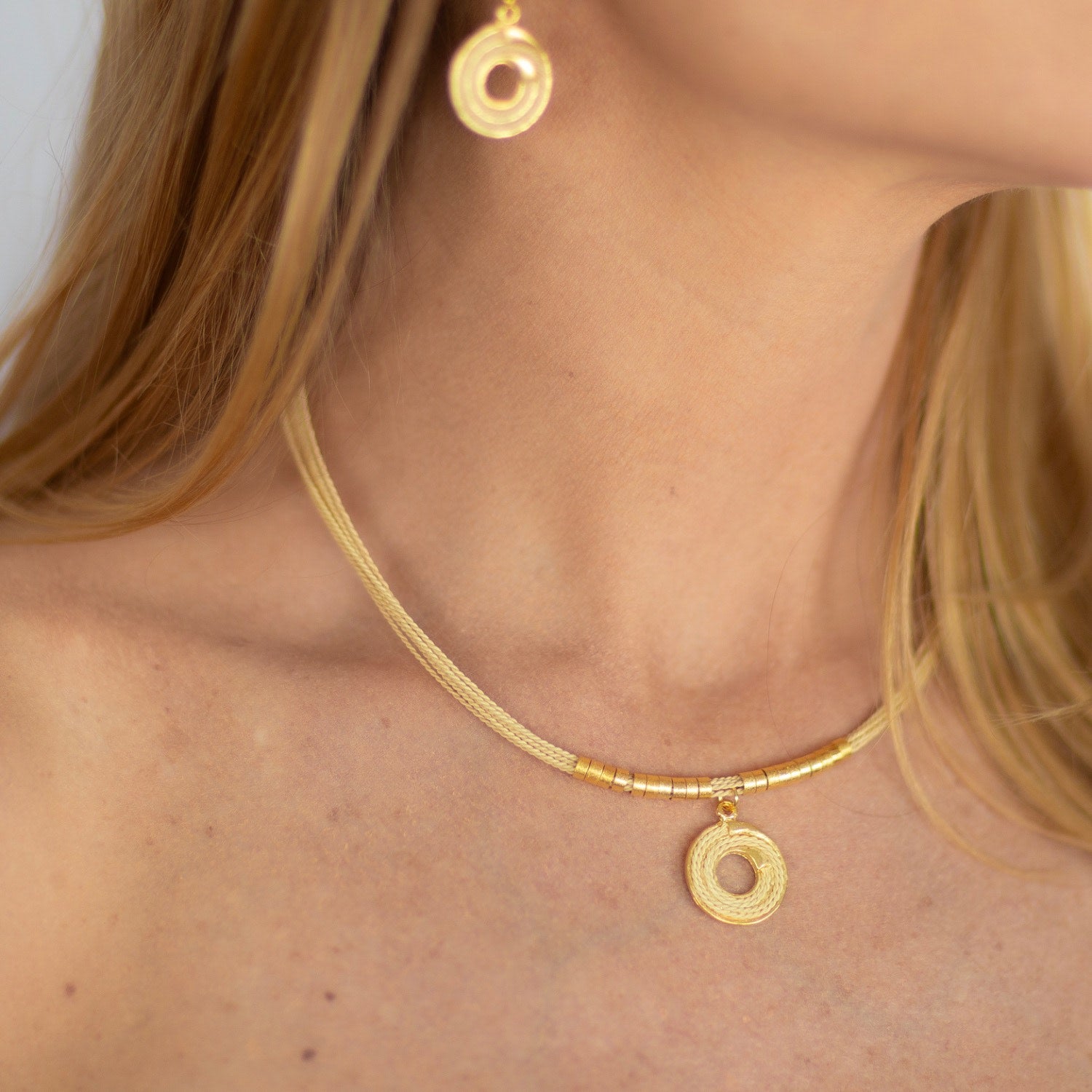 The Spiral Buriti Natural Fiber Necklace - Small