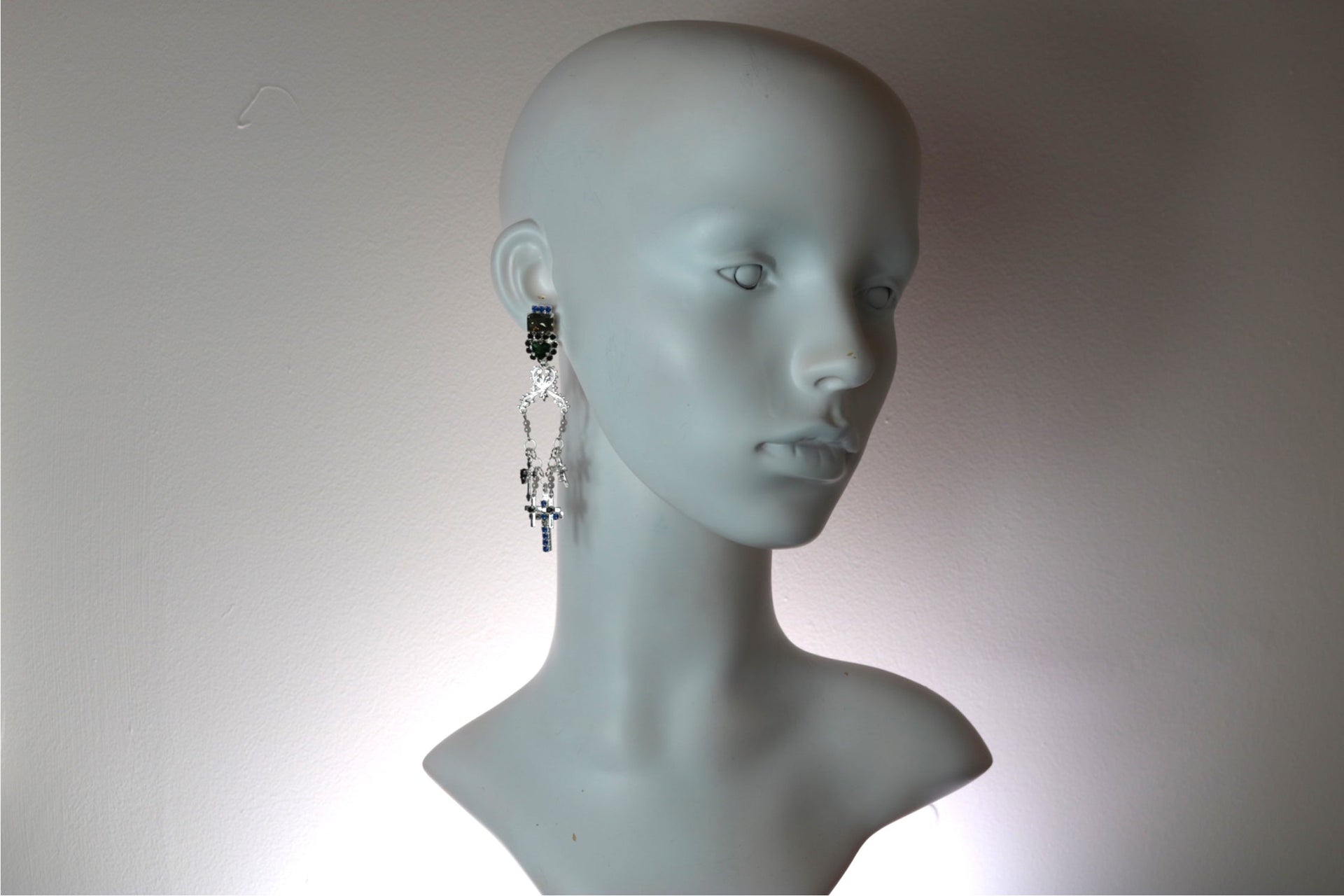 The Trove Earrings - Pierced