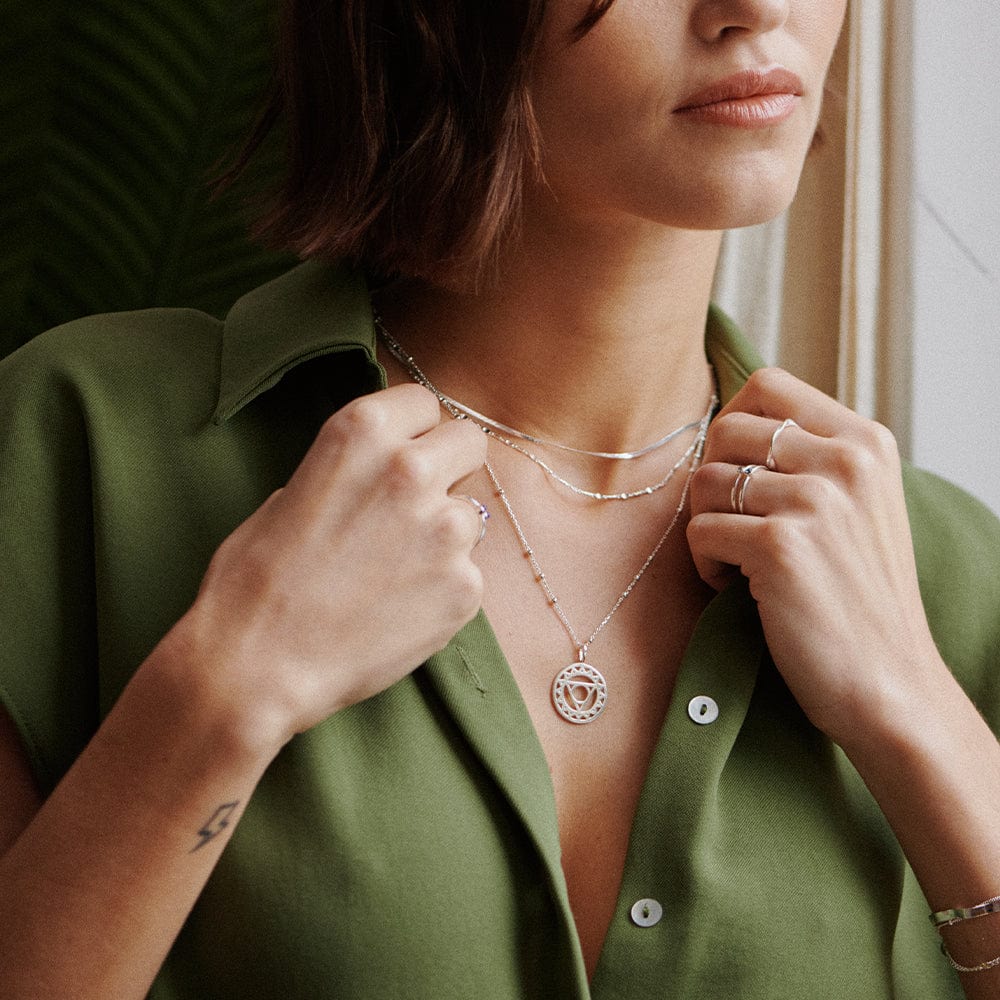 throat-chakra-necklace-925-sterling-silver-daisy-london