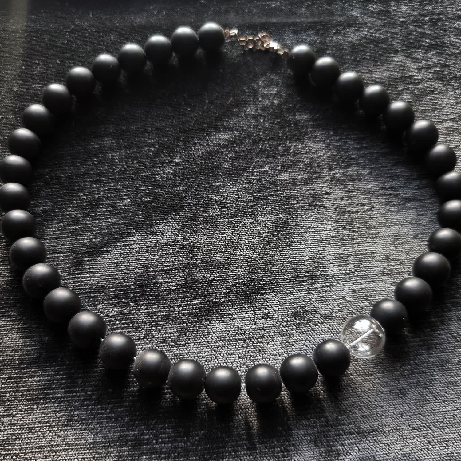 Timeless Pearl Glass Necklace