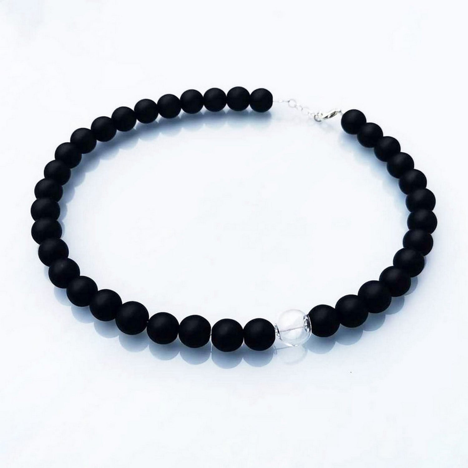 Timeless Pearl Glass Necklace