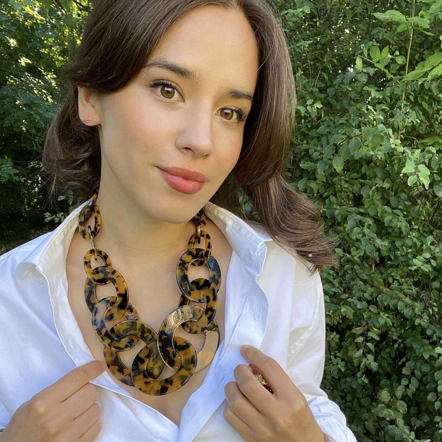 Tortoise Resin Large Link Necklace