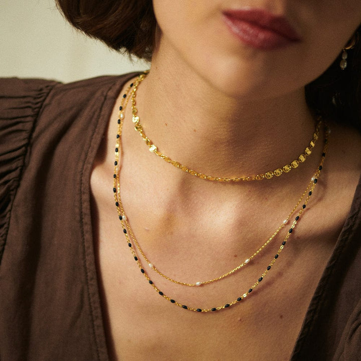 treasures-black-beaded-necklace-18ct-gold-plated-daisy-london
