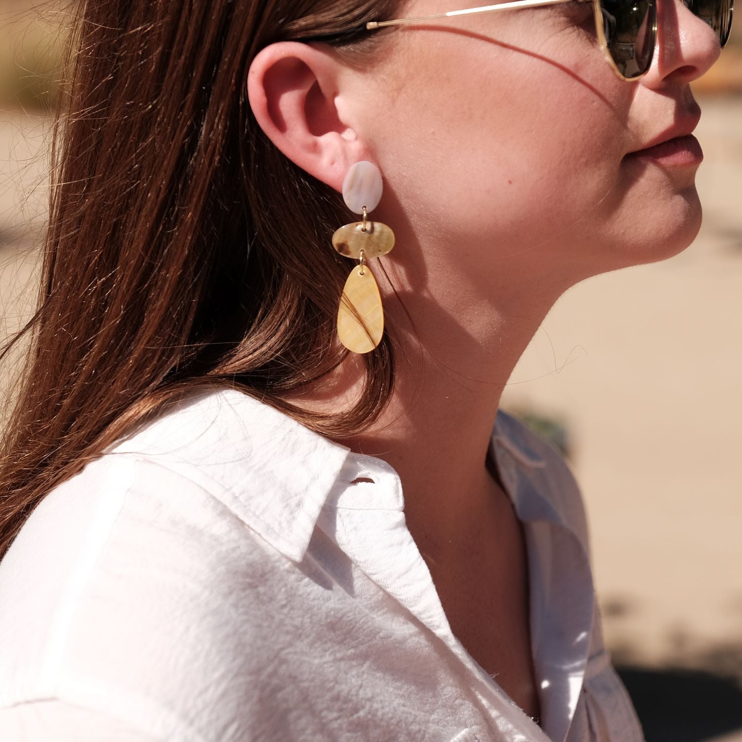 Tricolor Raindrop Mother-Of-Pearl Earrings