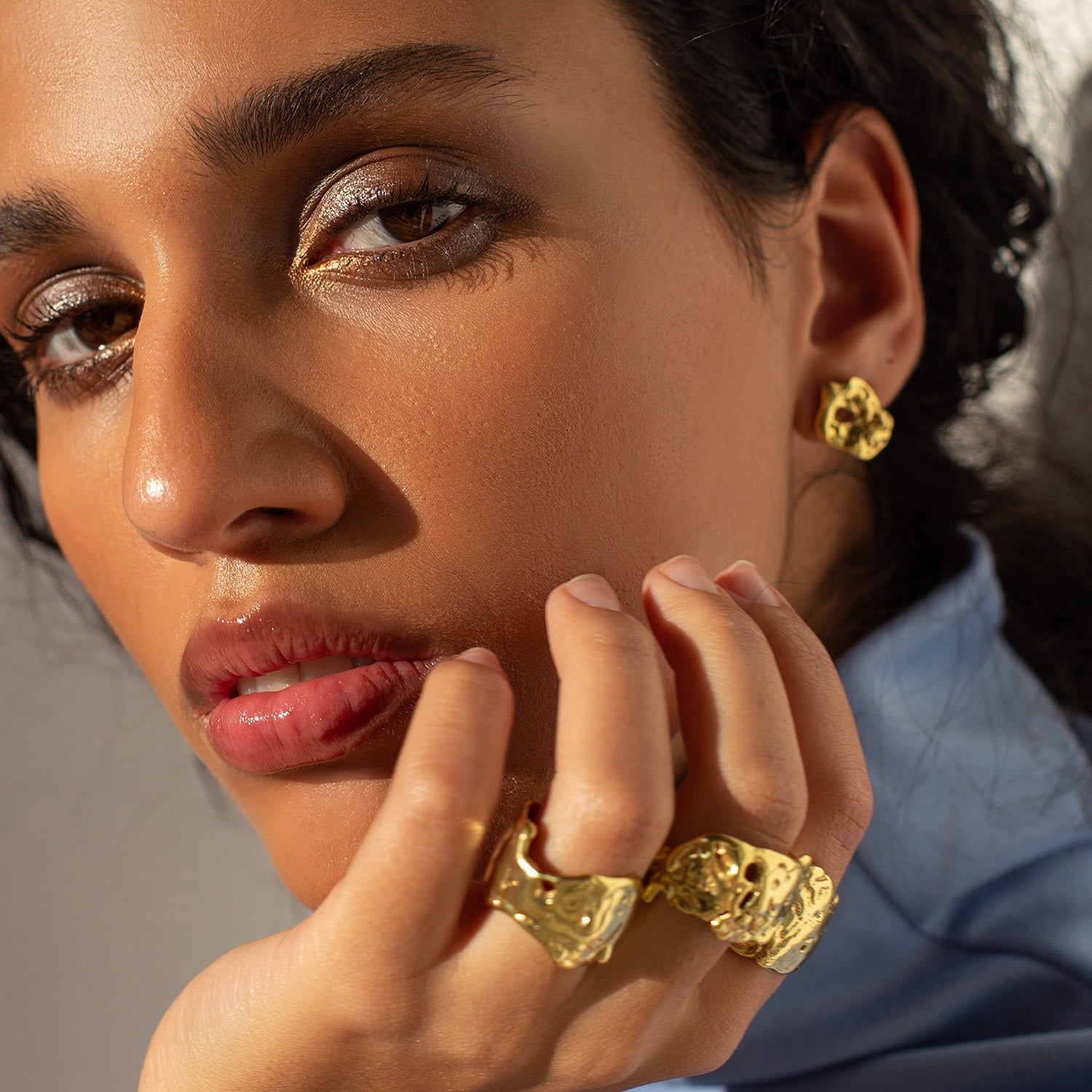 Talisman Small Moon Earrings Gold