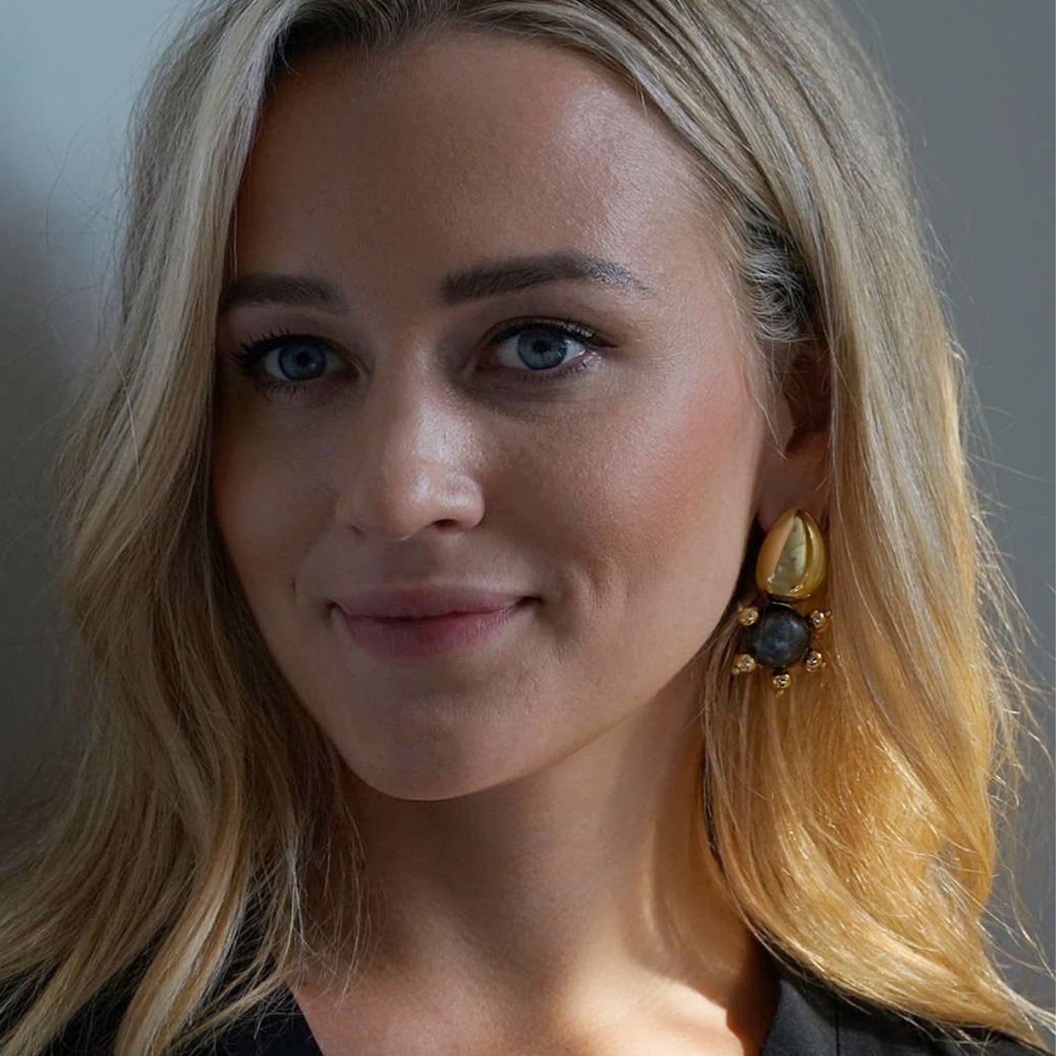 Tulia Earrings In Black Coral