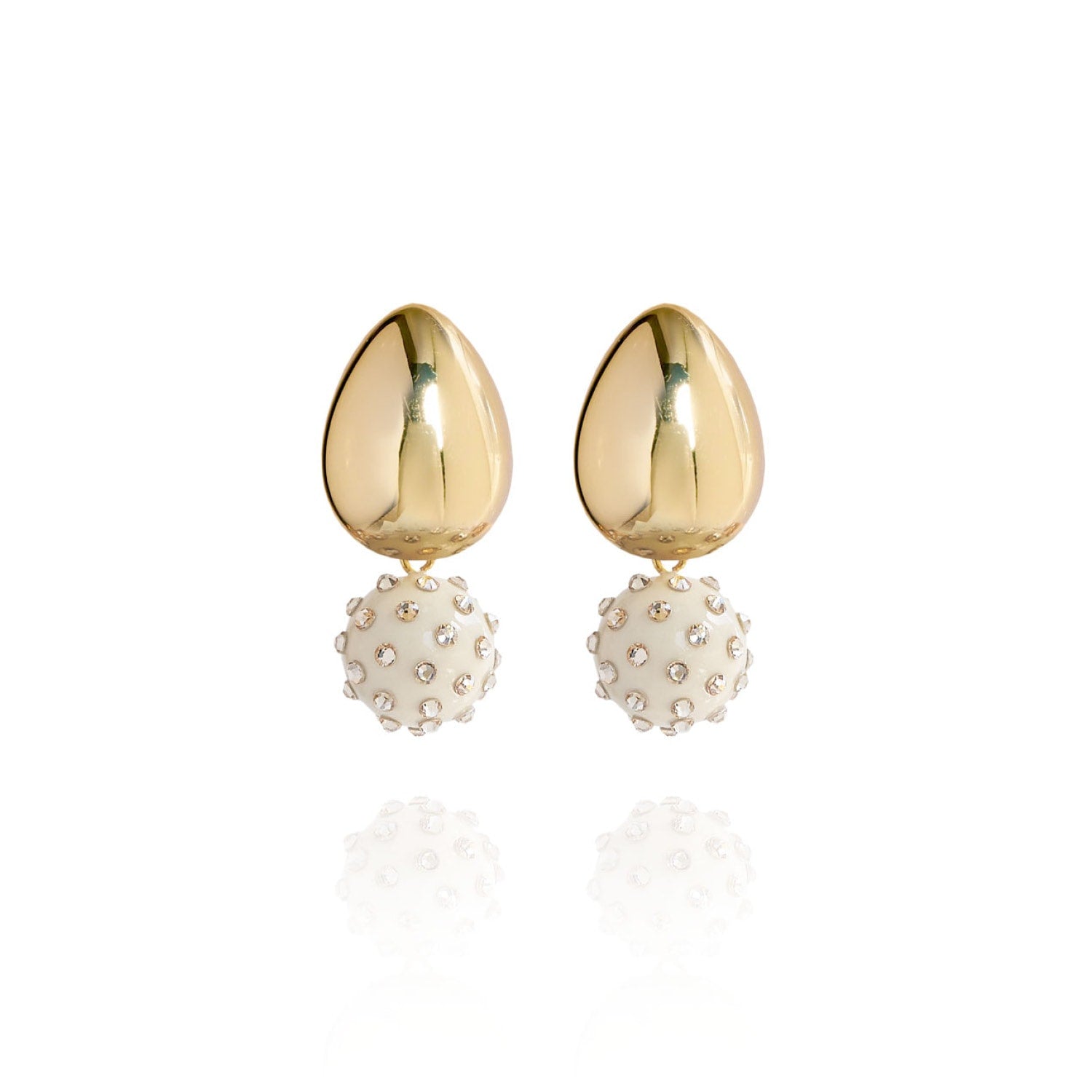 Tulia Jet Earrings In Golden Ivory