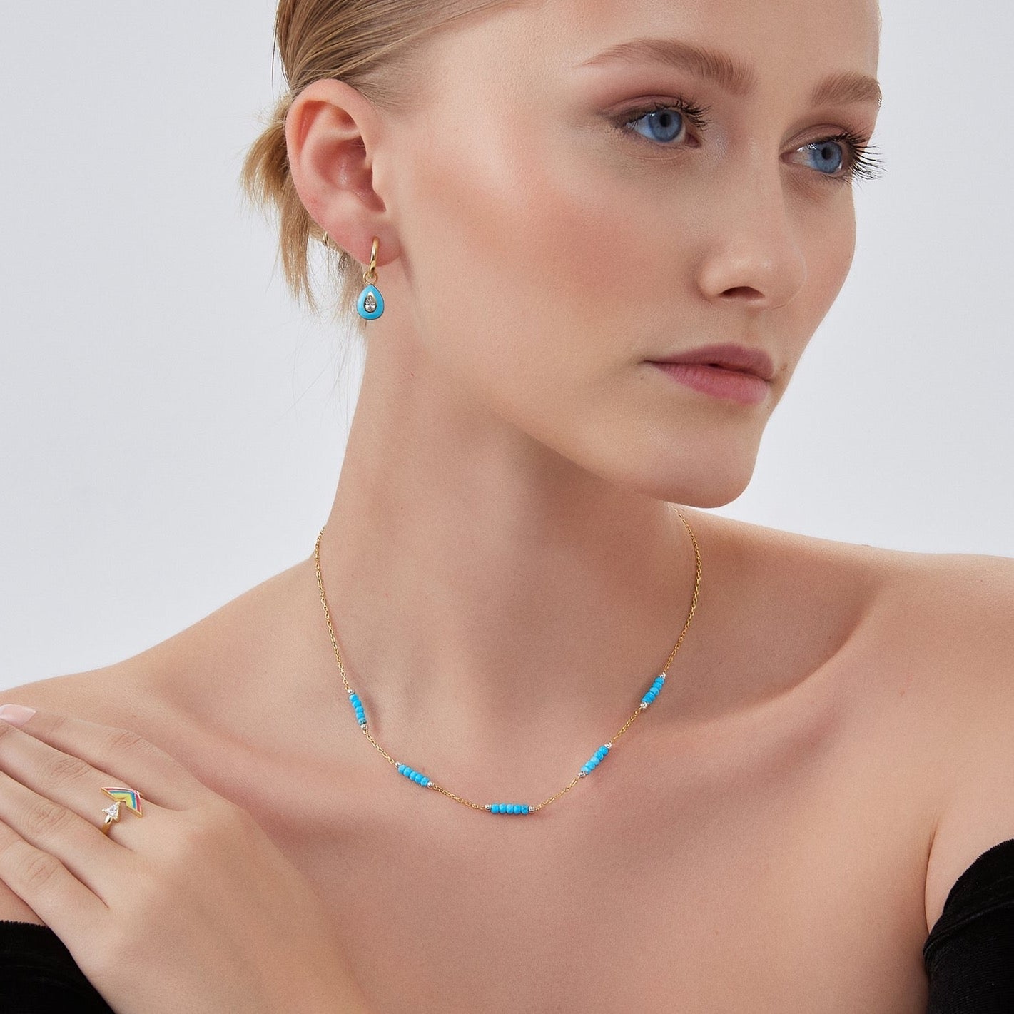 Turquoise Beaded Sterling Silver Chain Necklace In Gold