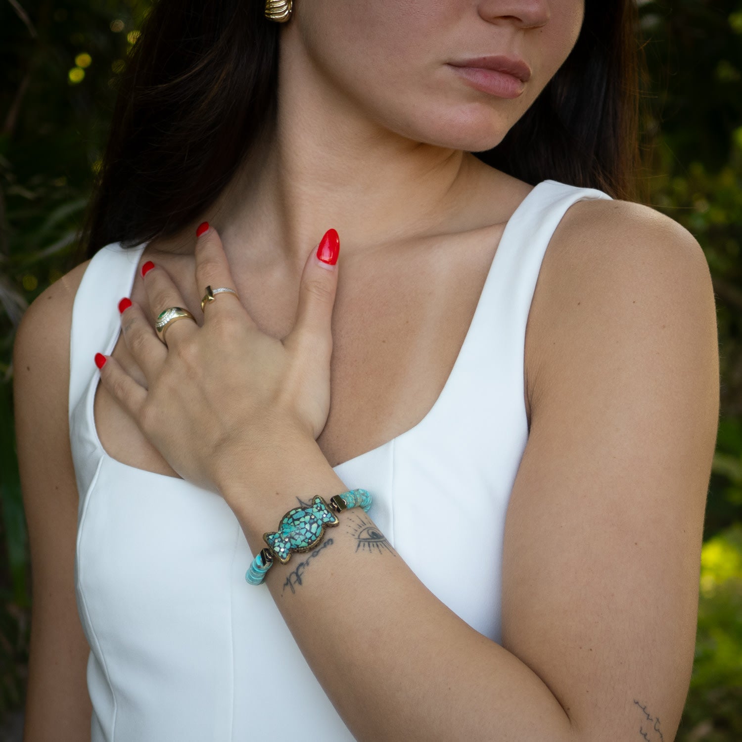 Turquoise Stone Beaded Nepal Mantra Bracelet - Blue