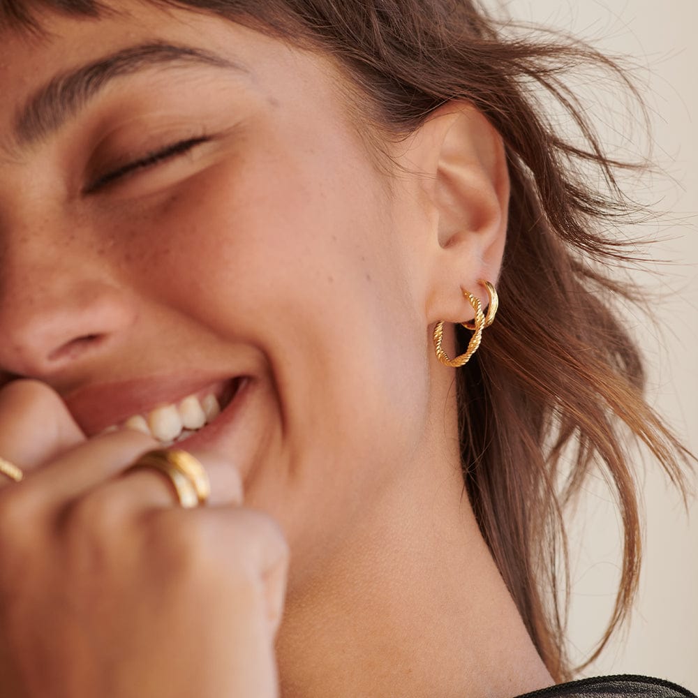 organic-huggie-hoop-earrings-18ct-gold-plated-daisy-london