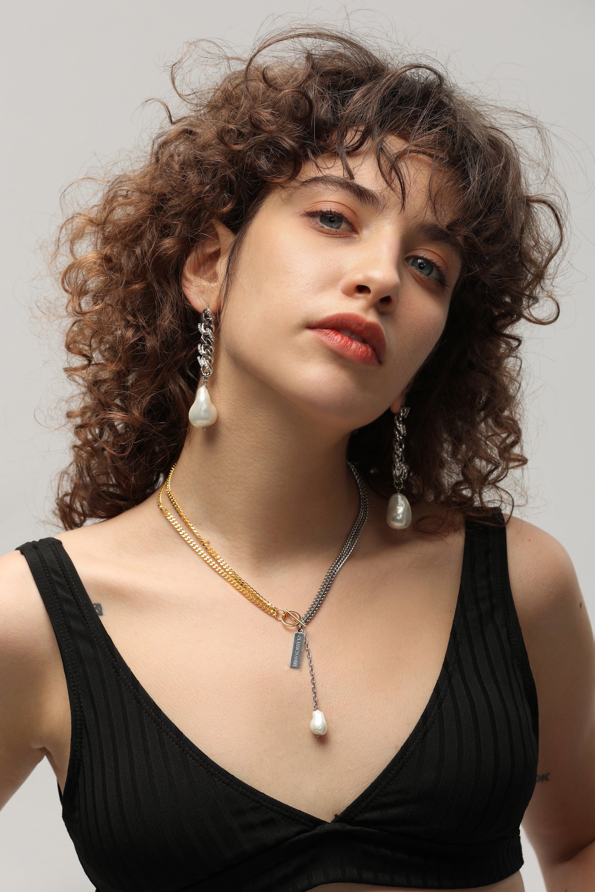 Two Tone Chain Baroque Pearl Necklace