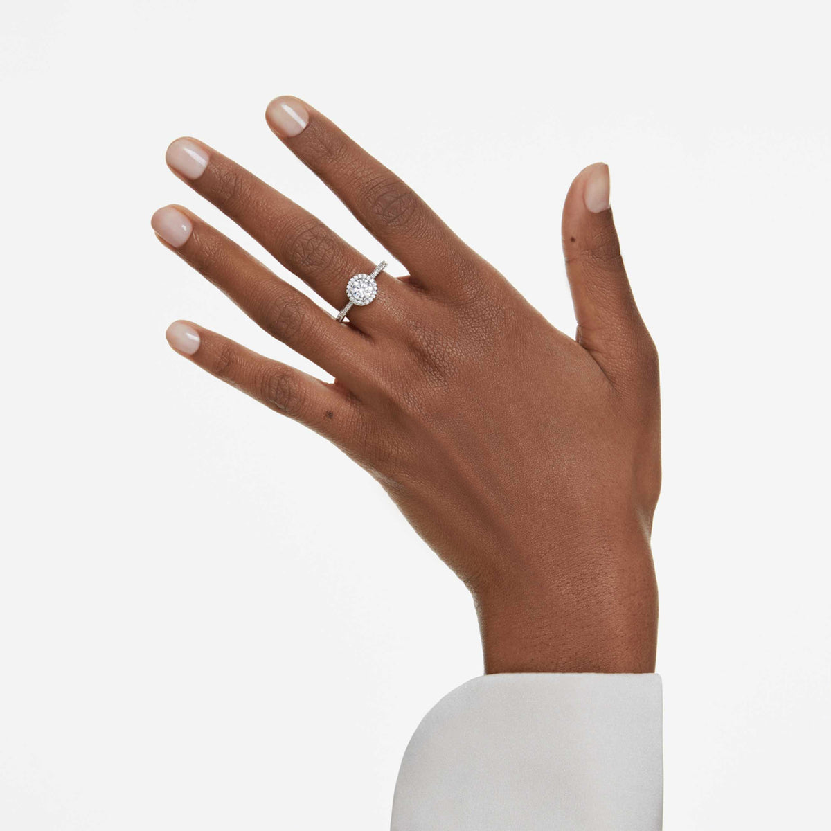 UNA ANGELIC RING ROUND CUT WHITE SILVER TONE FINISH