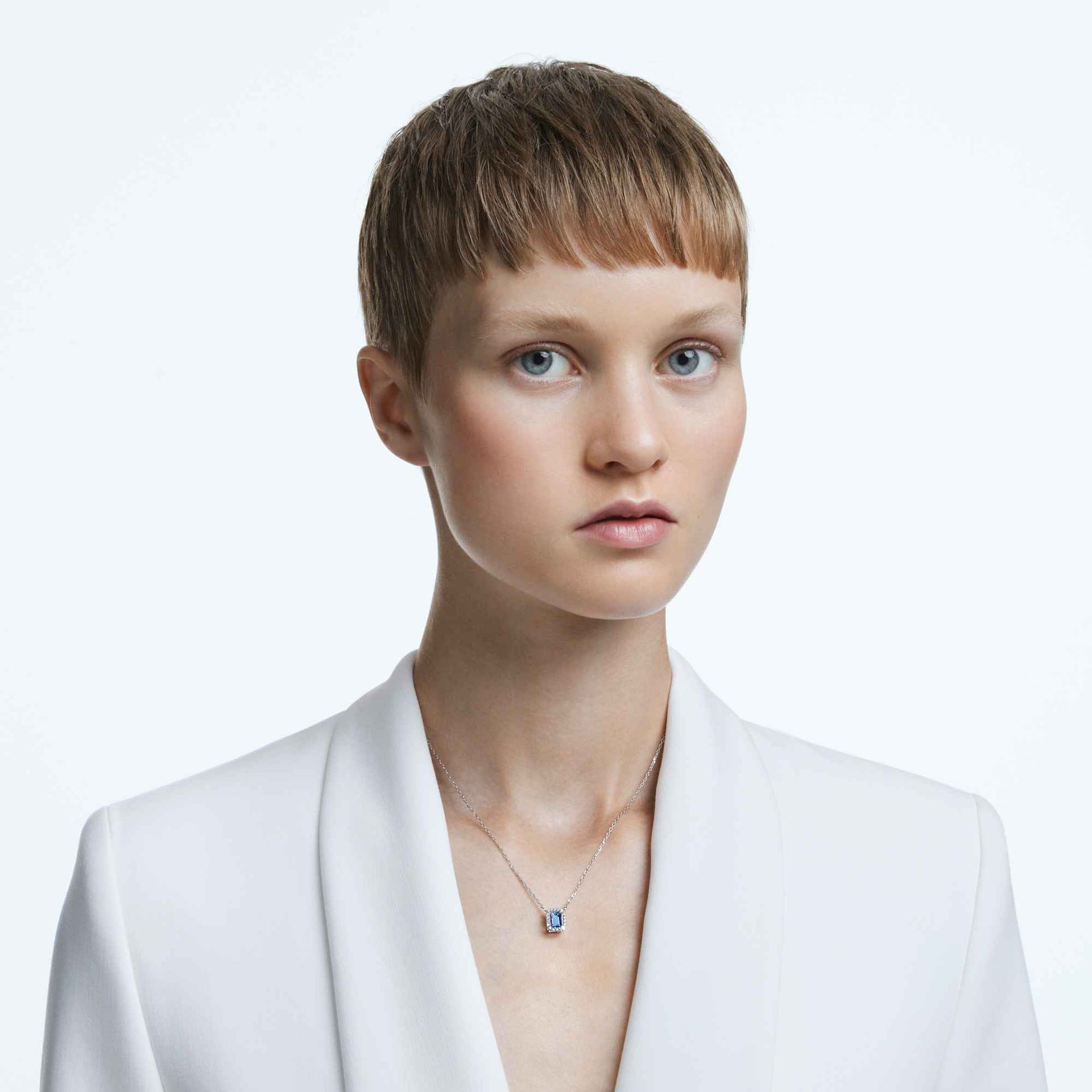 una-necklace-swarovski