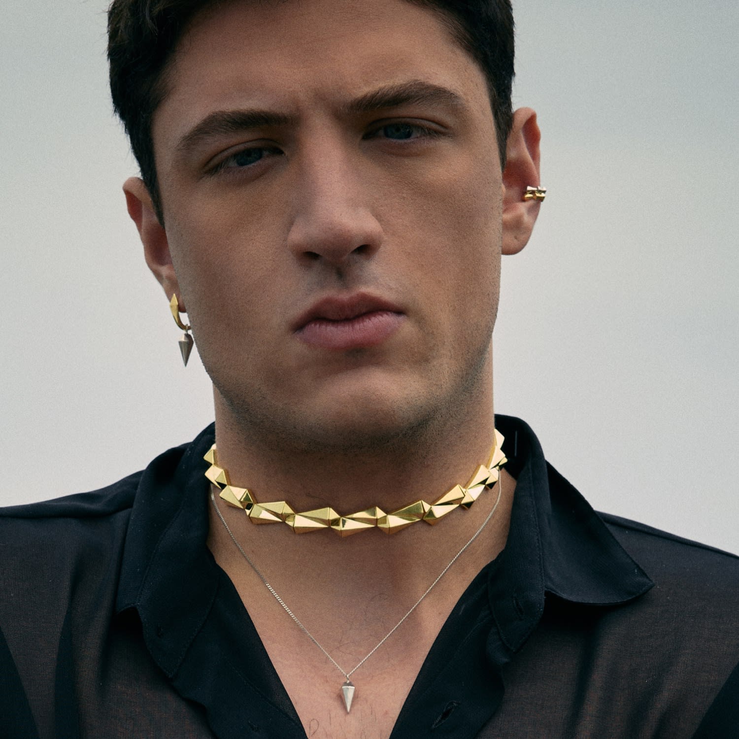 Urban Wilds Gold Pendant Mono Earring With Silver Hoop