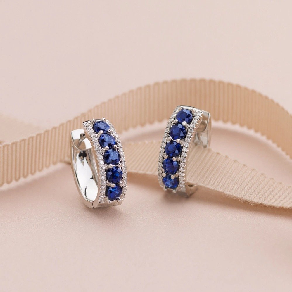 traditional-blue-sapphire-and-diamond-earrings