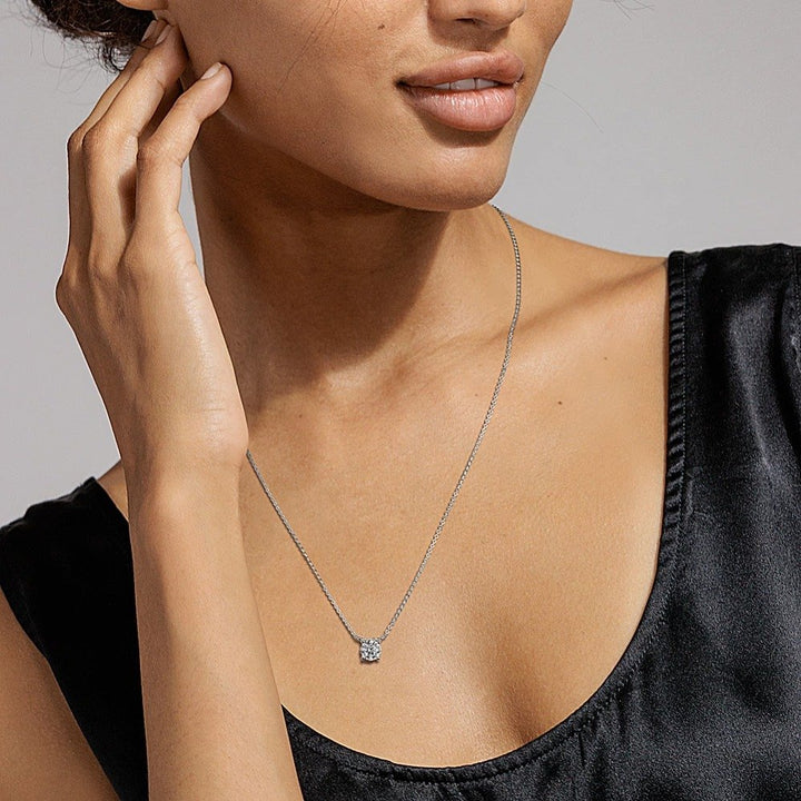 floating-diamond-pendant