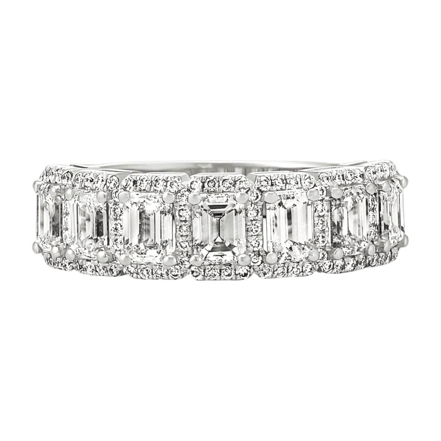 chandelier-multi-halo-diamond-band-emerald-cut
