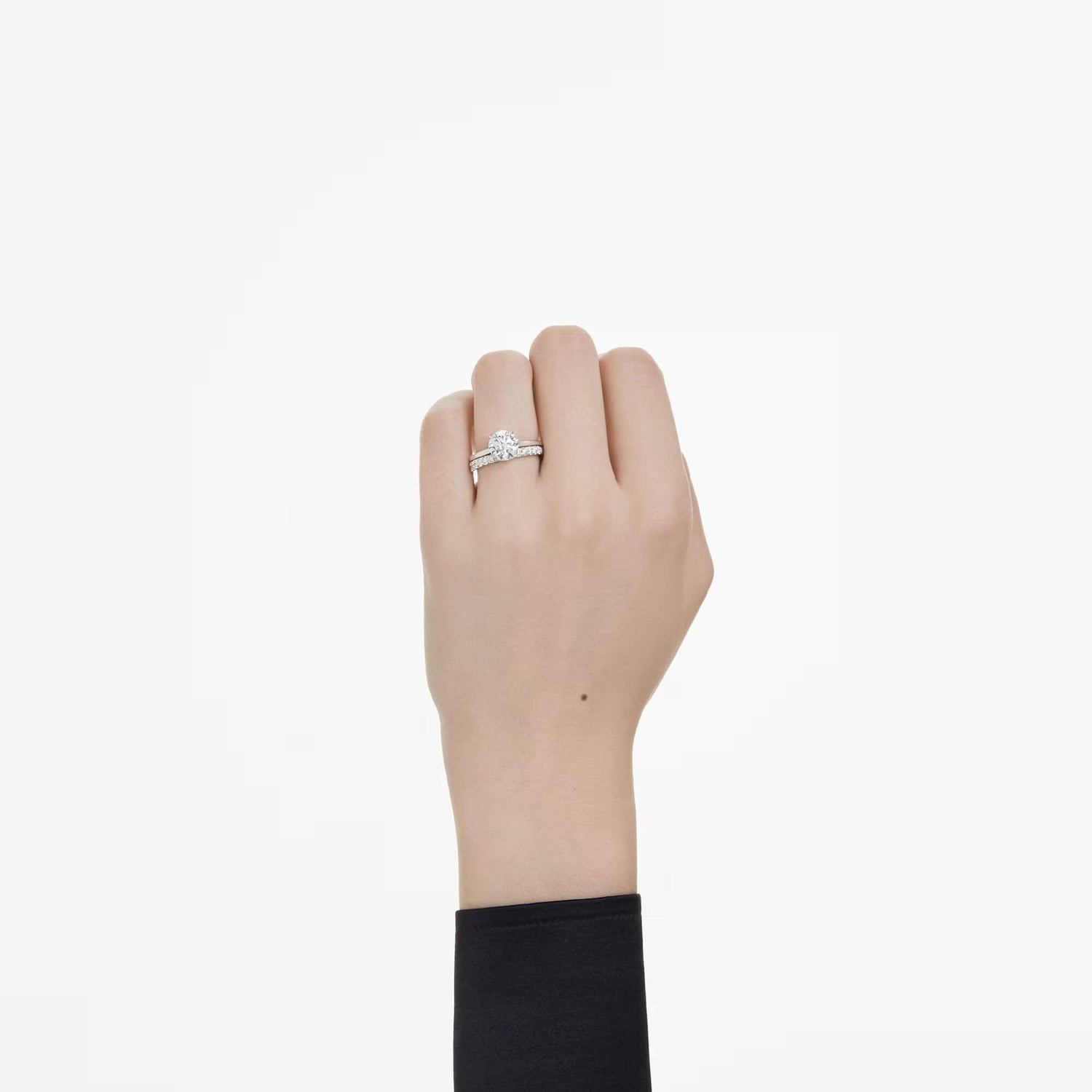 eternity-solitaire-ring-swarovski