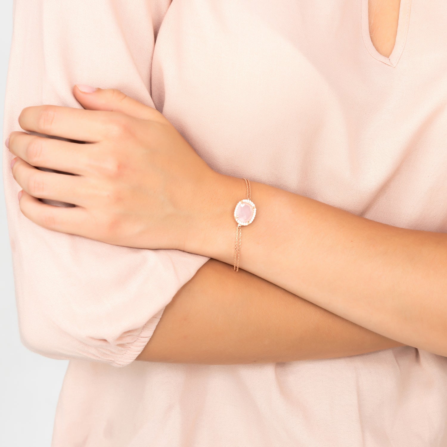 Beatrice Oval Gemstone Bracelet Rose Gold Rose Quartz
