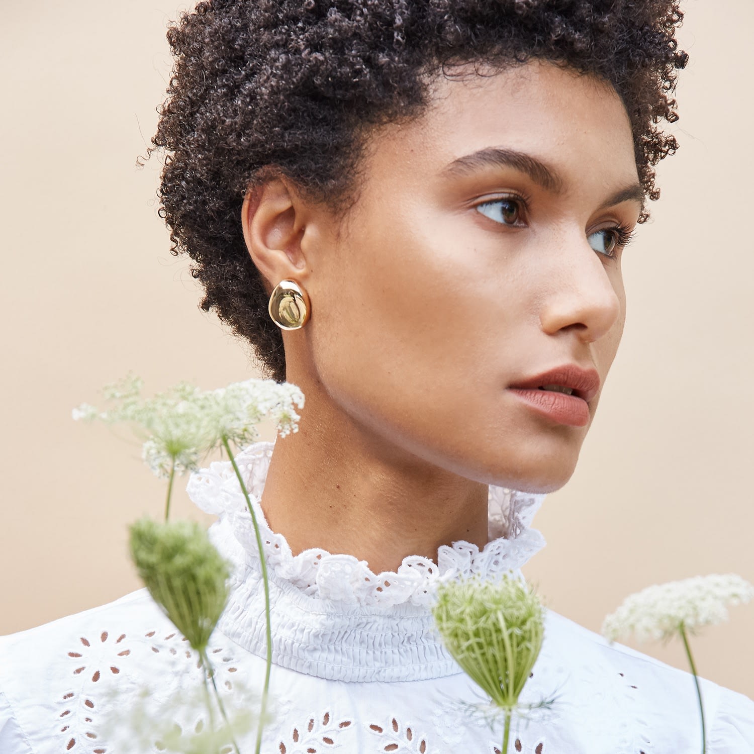 Galina Studs Medium Gold