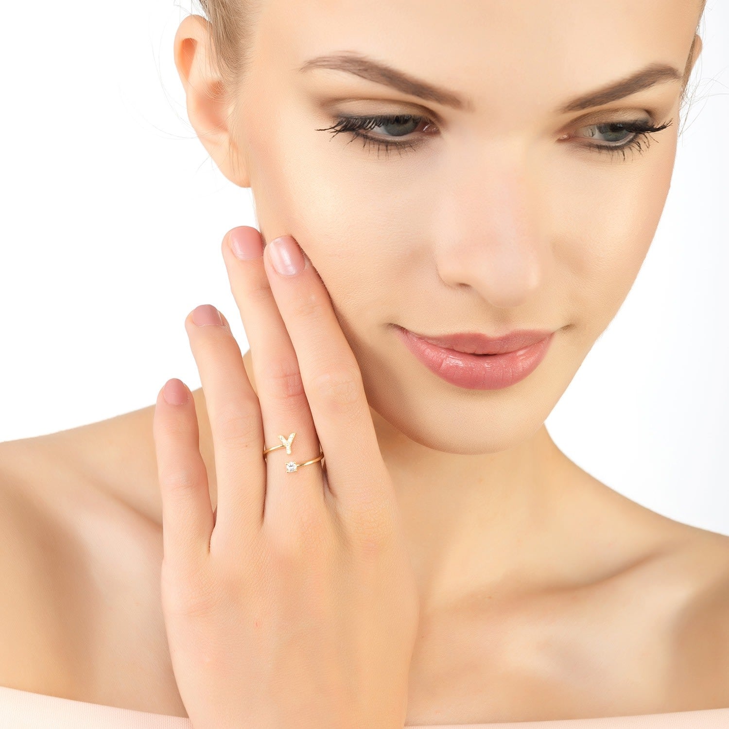 Initial Ring Gold Y