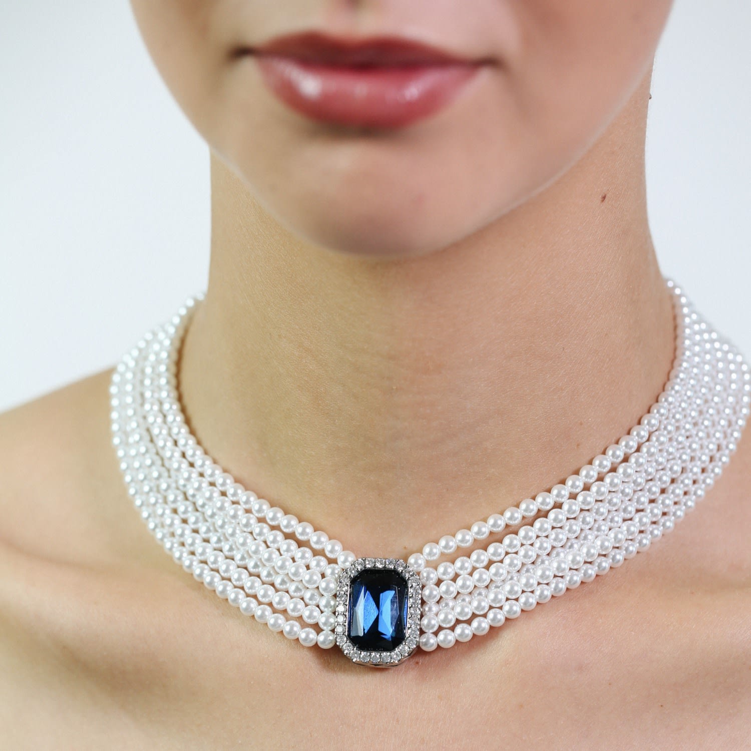 Victoria Pearl Ladies Choker
