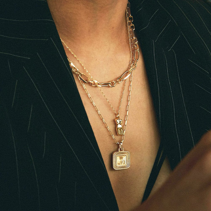 vita-necklace-18ct-gold-plated-sterling-silver-daisy-london