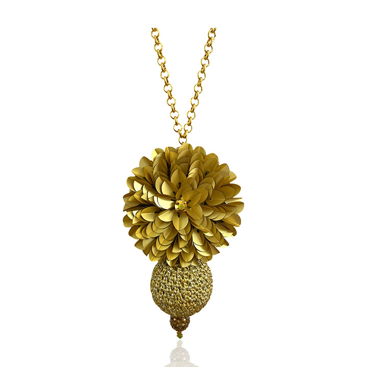 Dahlia Bon Bon Lariat