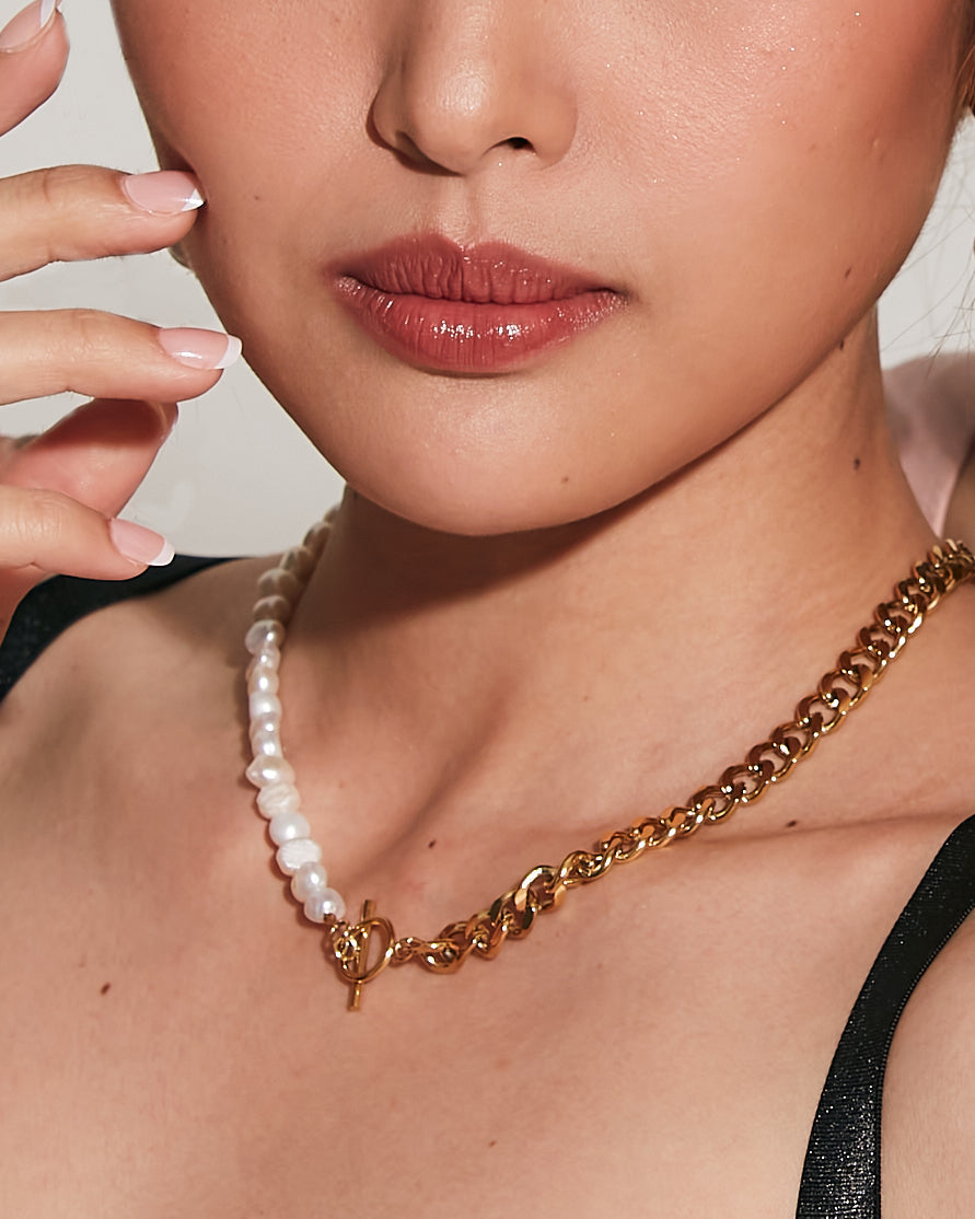 Blanche Fresh Water Oyster Pearl Cuban Chain Necklace