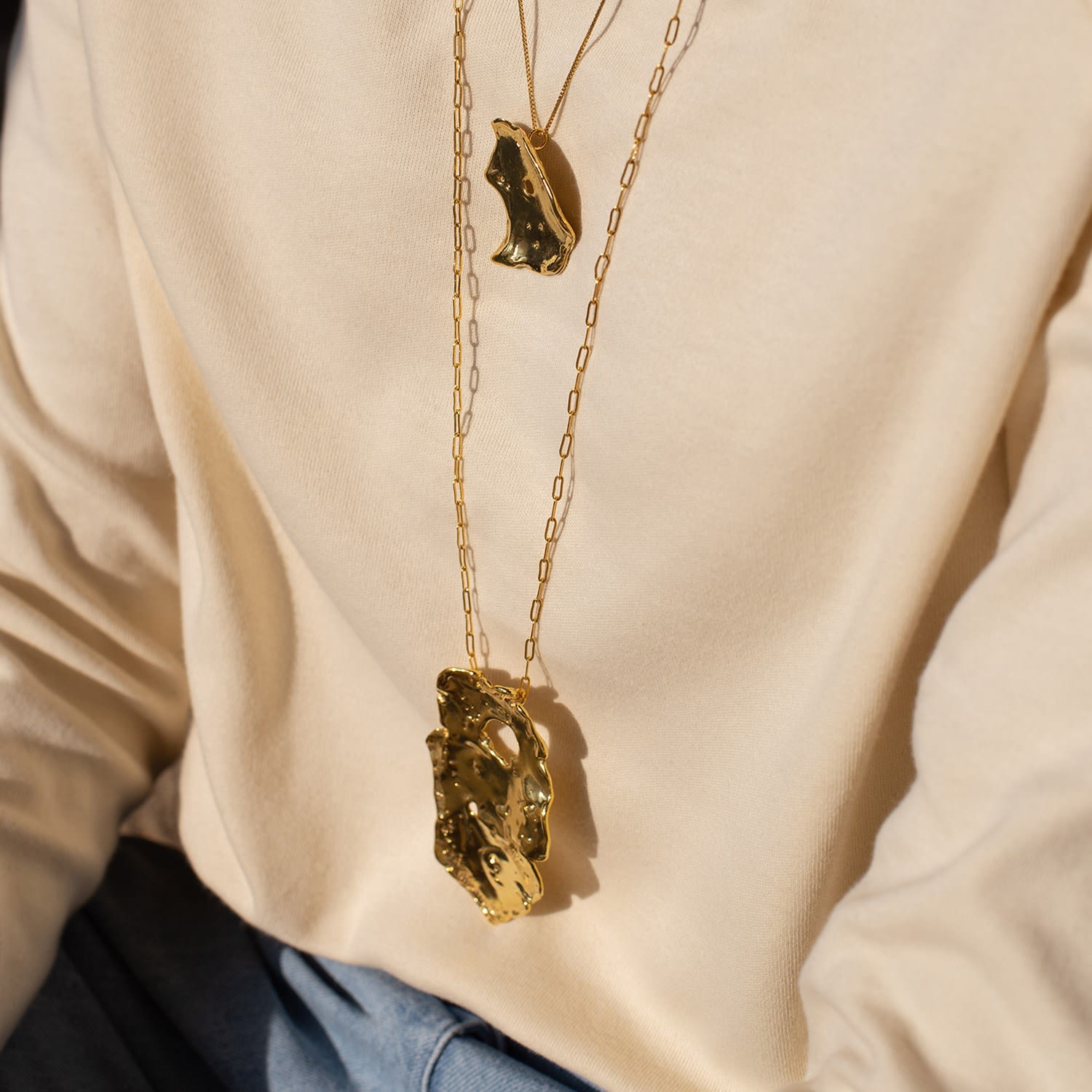 Talisman Full Moon Necklace Gold