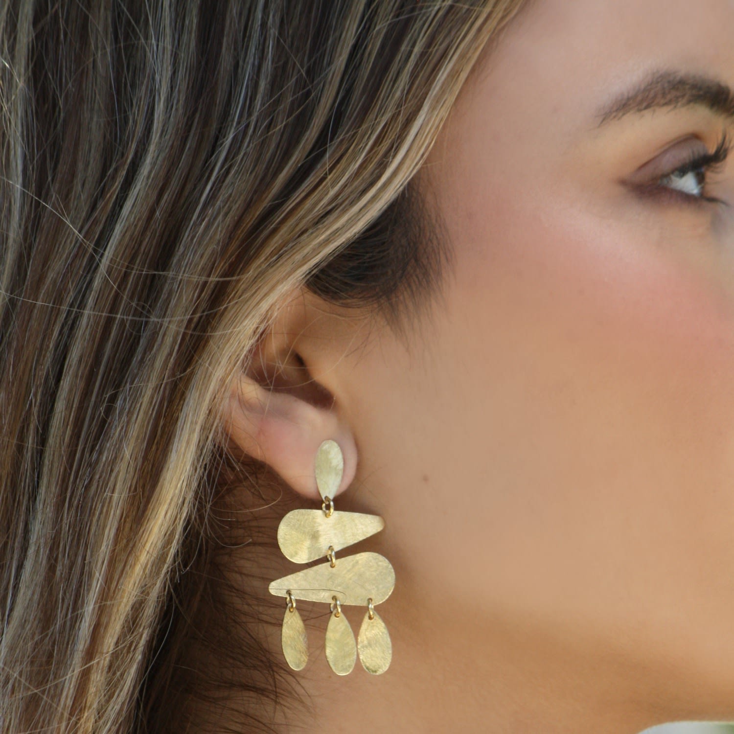 Amara Chandelier Earrings