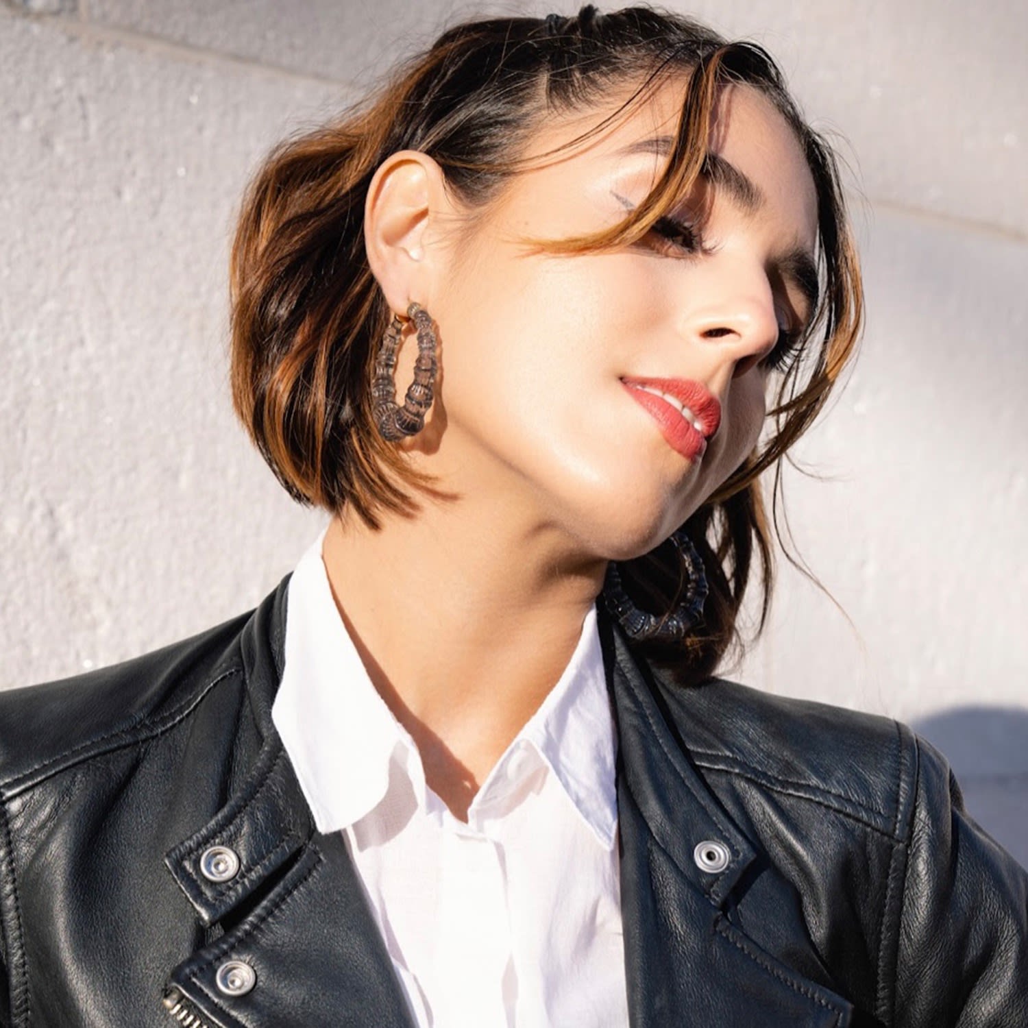 Bamboo Hoop Earrings In Blackberry