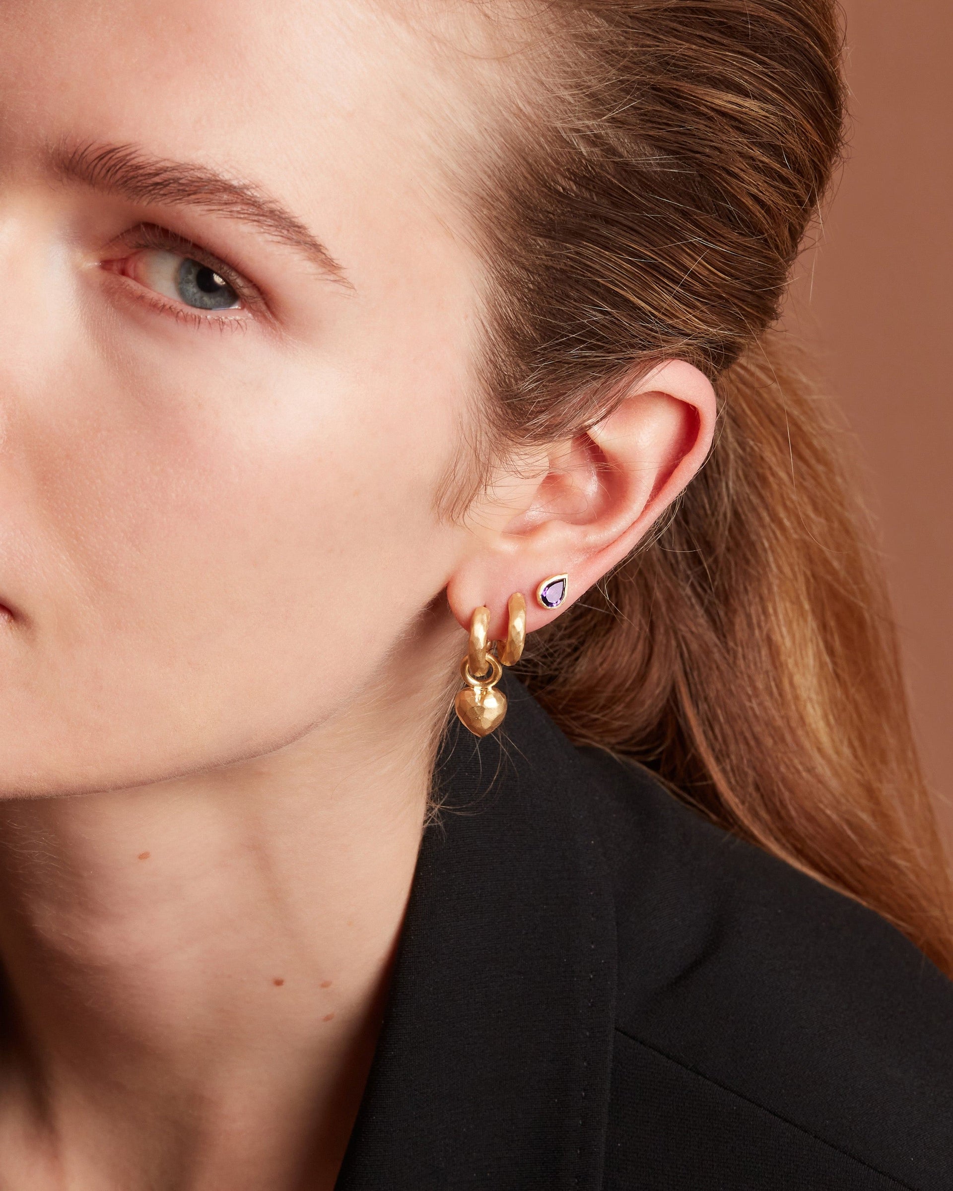 Wander Hoops Small With Heart Charms